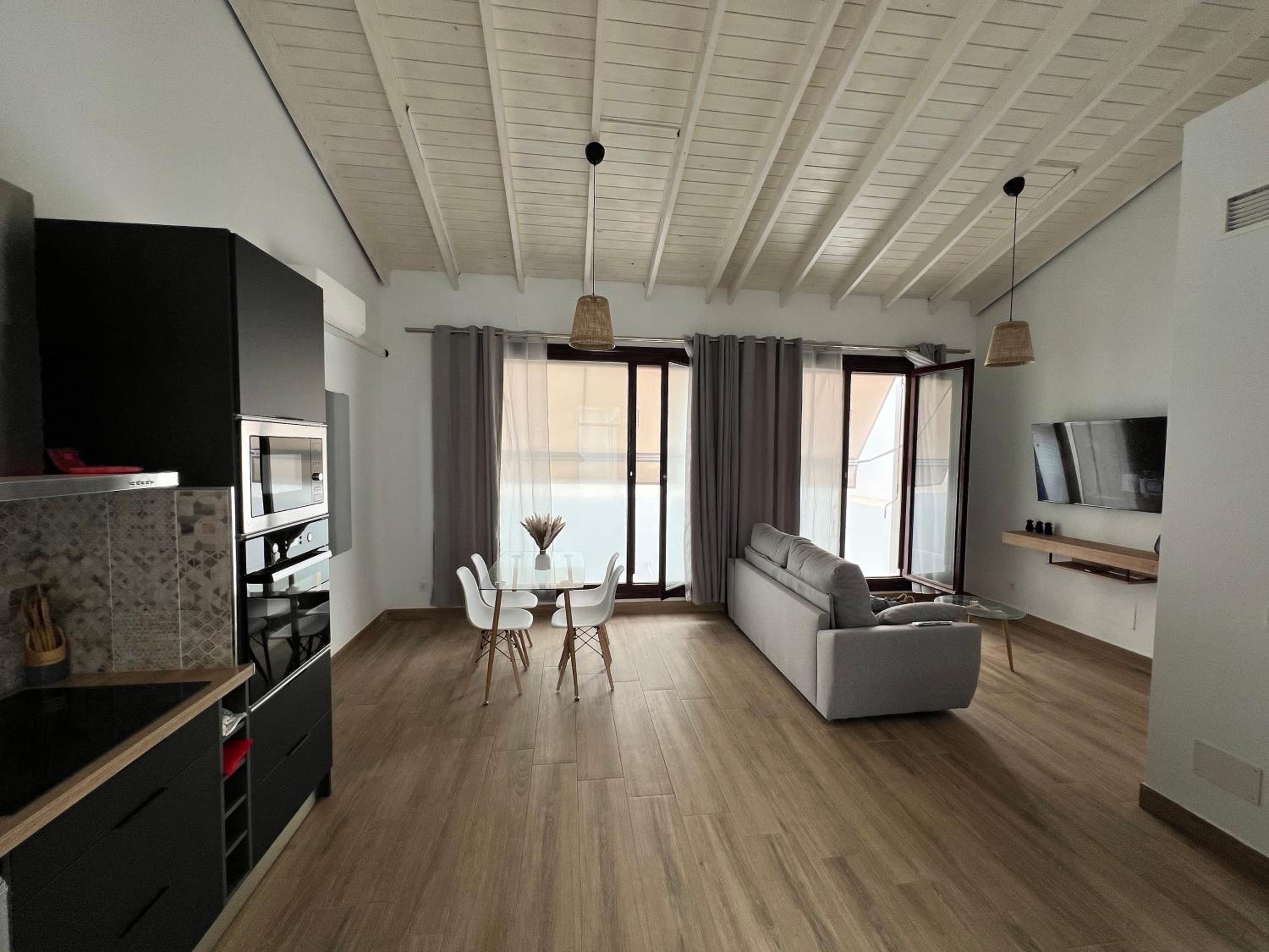 Penthouse Apartment photo 2