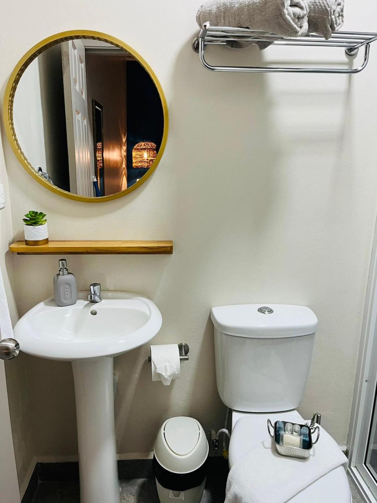Deluxe Double Room with Extra Bed photo 2