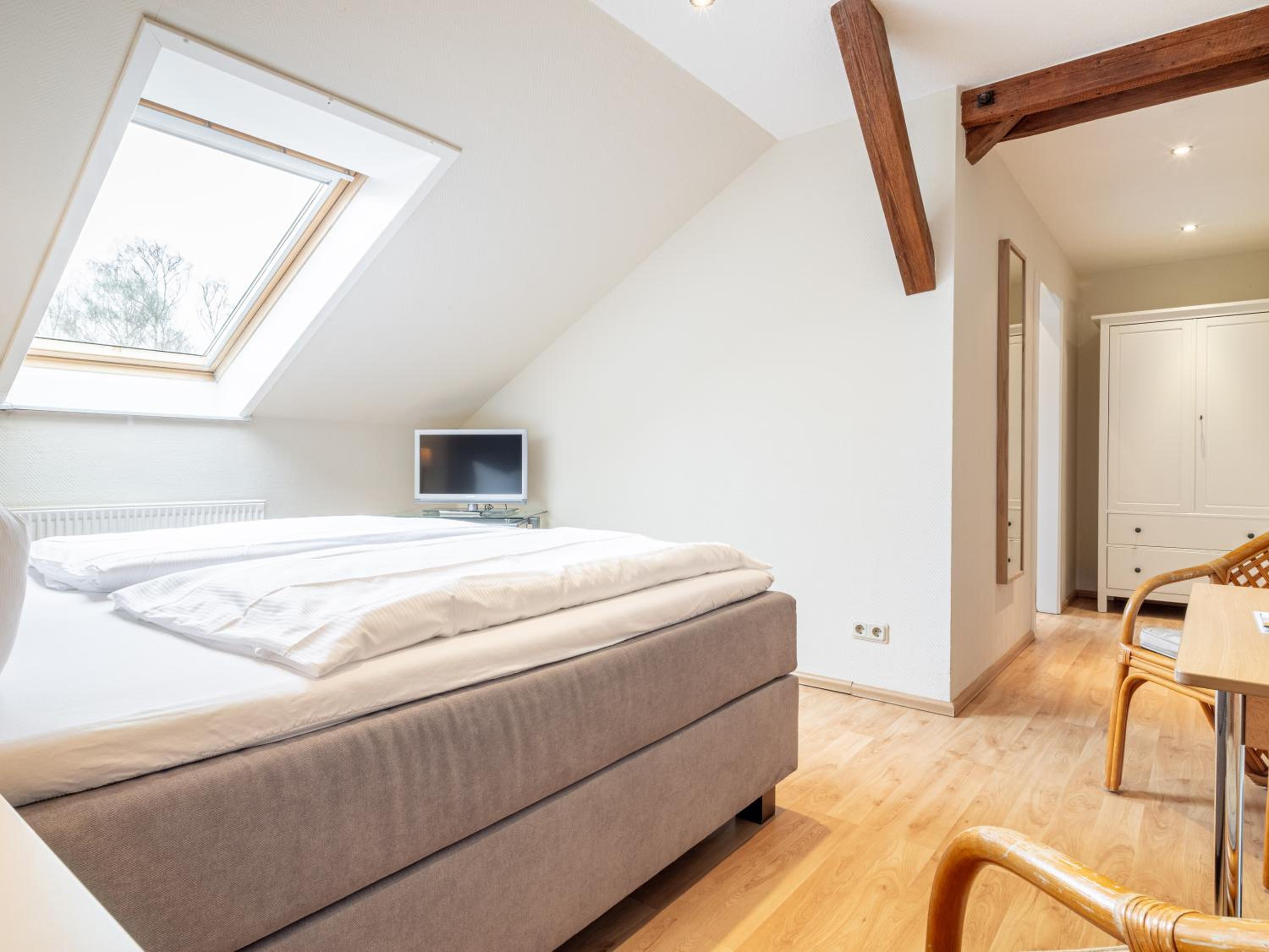 Standard Double Room photo 2