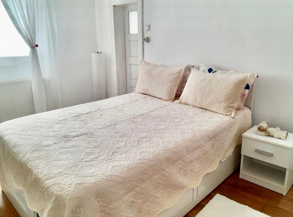 Double Room with Extra Bed - Photo 7