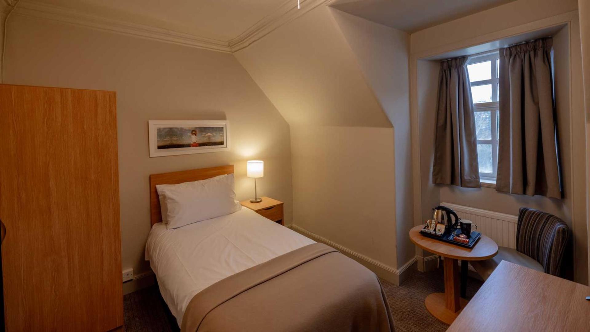 Single Room photo 3