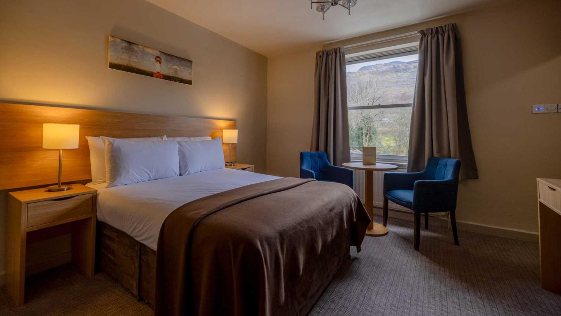 Double Room with Loch View photo 3