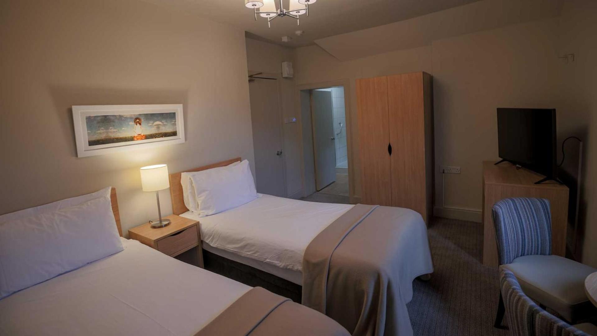 Twin Room with Loch View photo 1