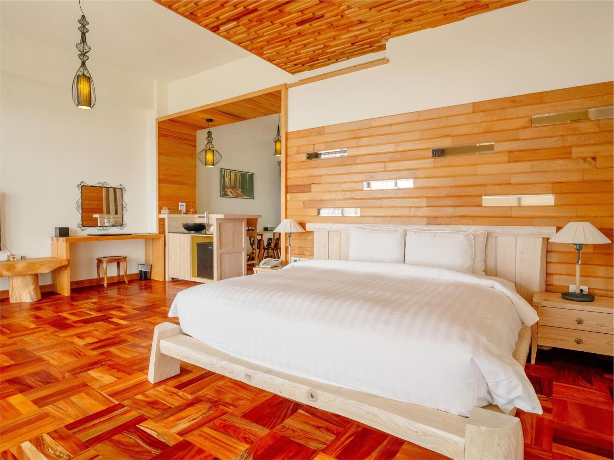 Deluxe Double Room - Photo 1