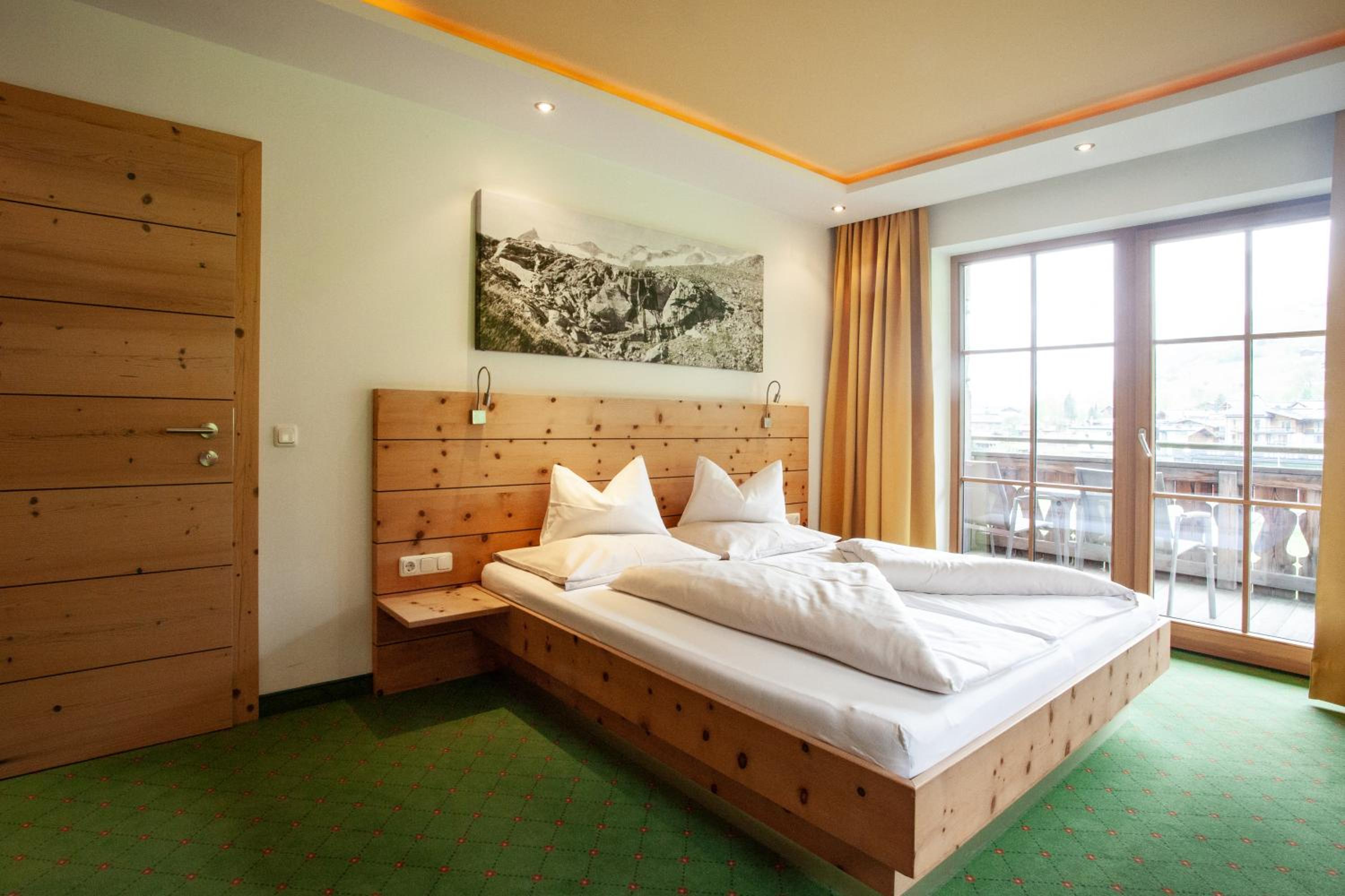 Superior Double Room with Terrace