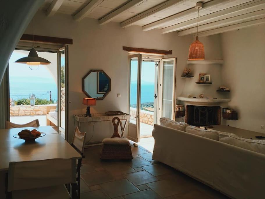 One-Bedroom Villa photo 1