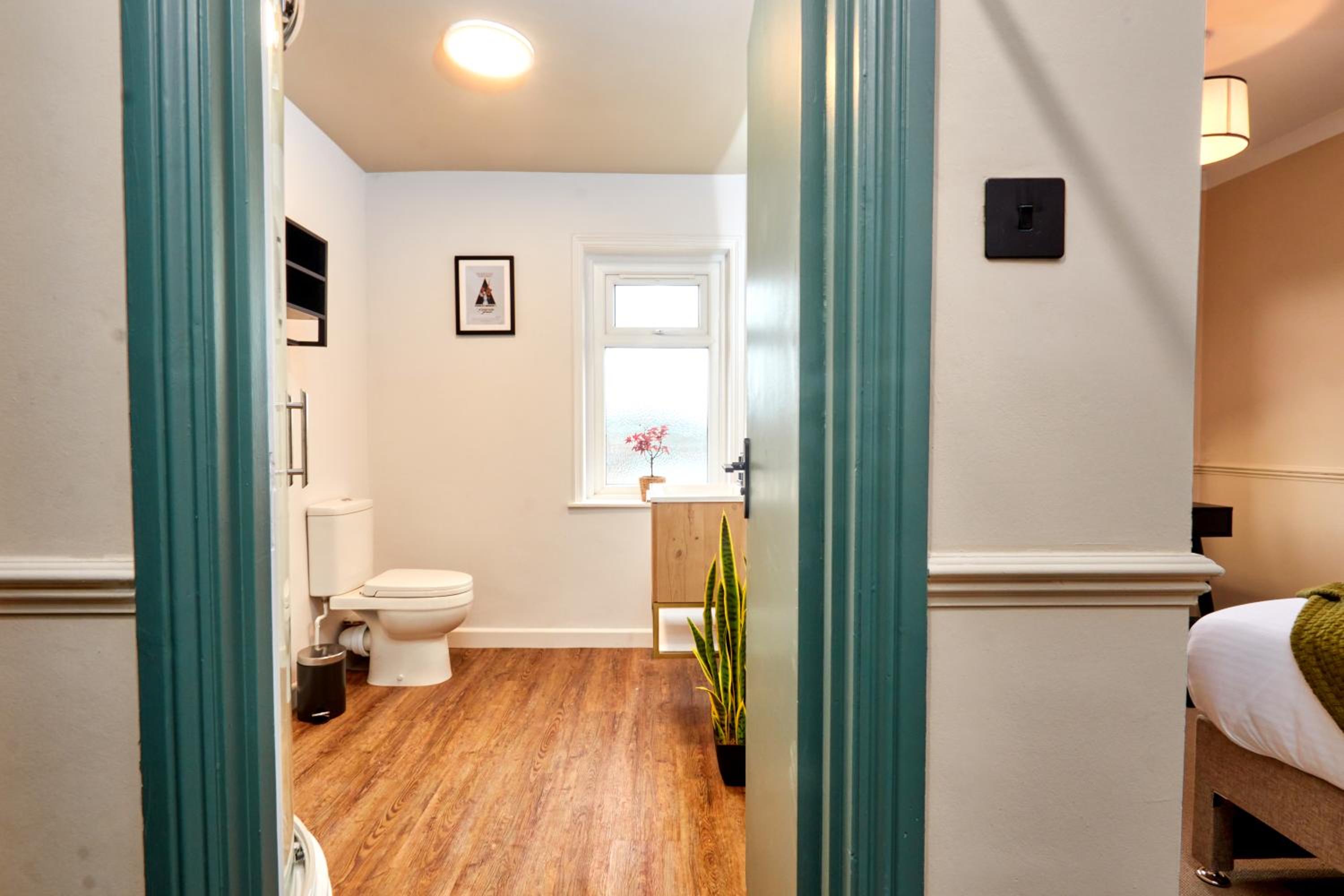 Superior King Room photo 2