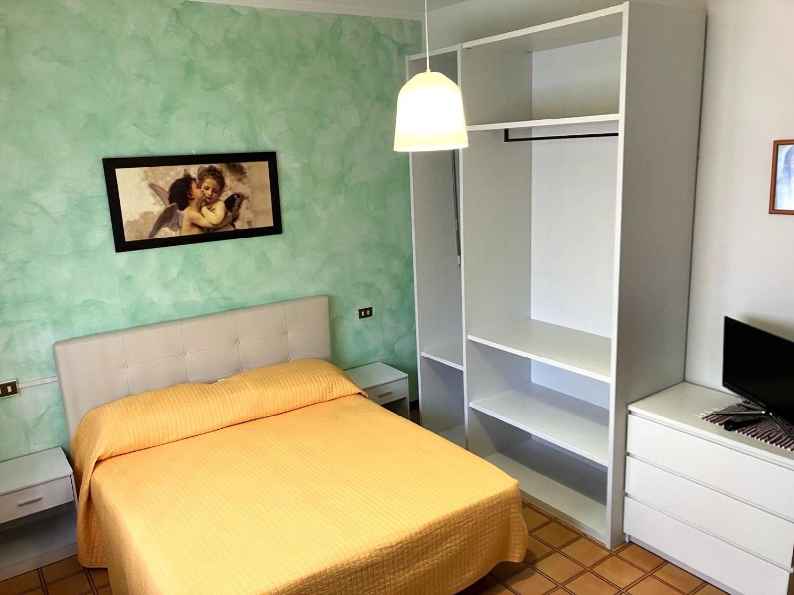 Two-Bedroom Deluxe Apartment with Ocean View
