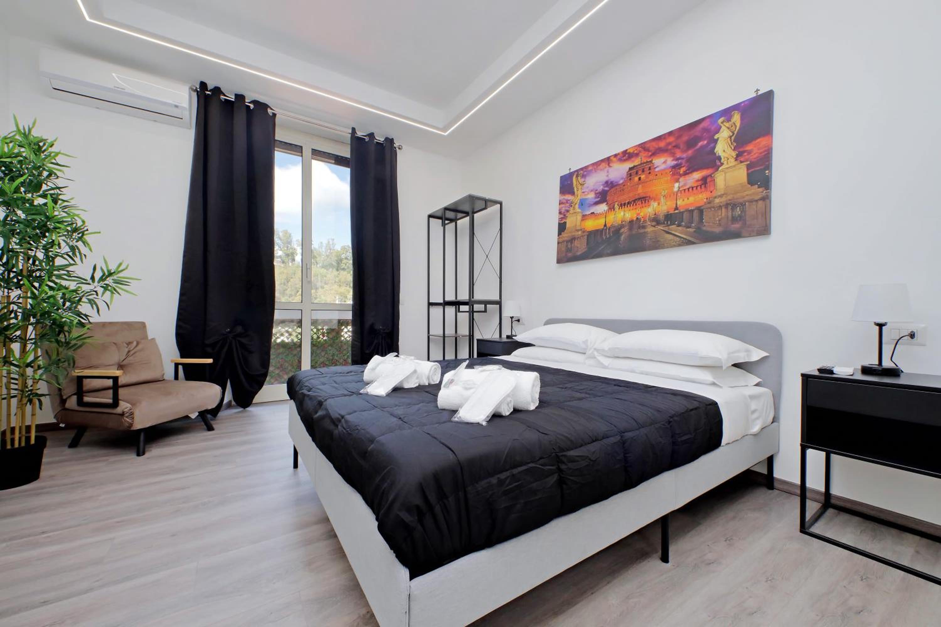 Deluxe Double Room with Balcony