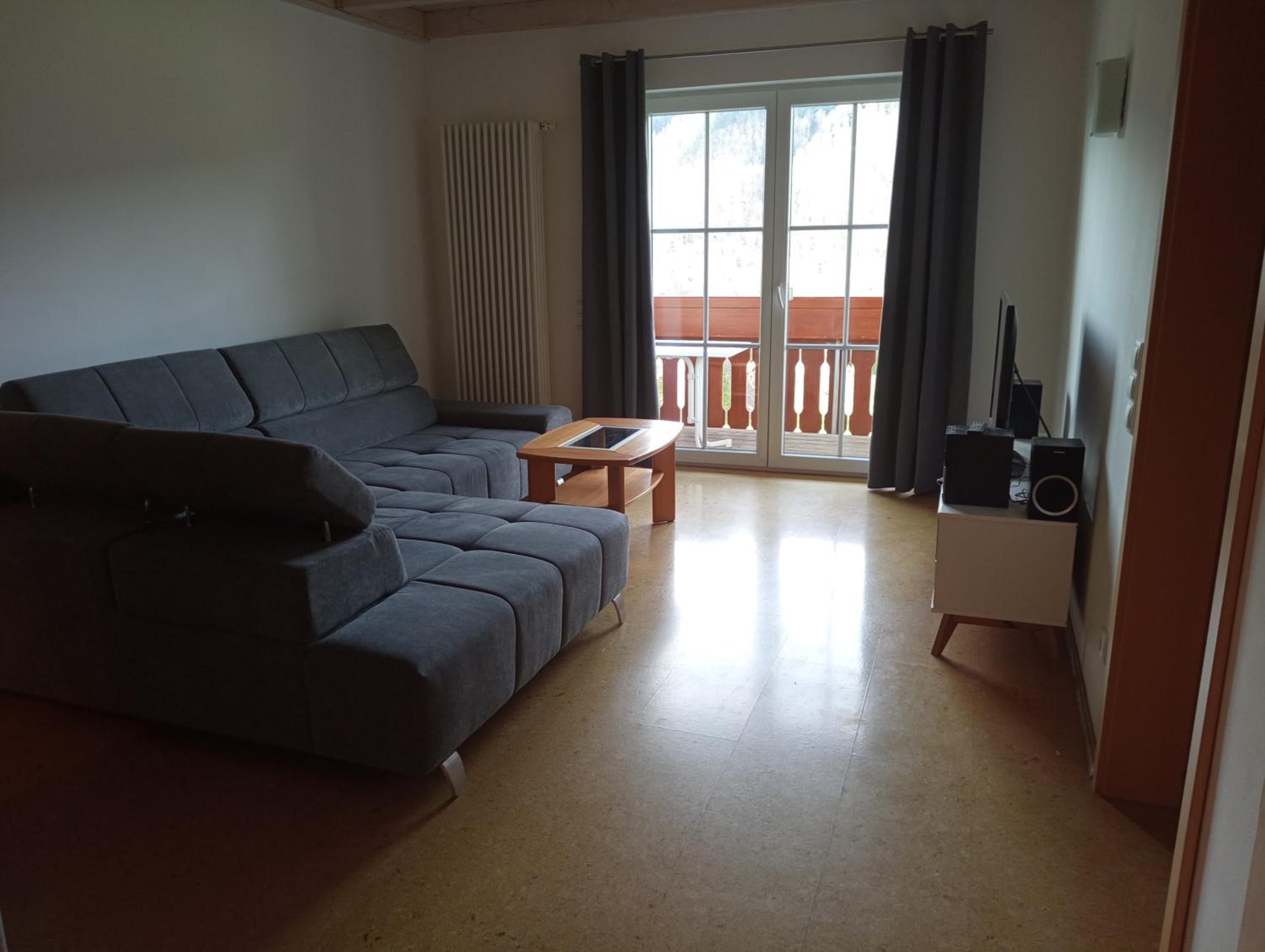 Apartment with Balcony photo 2