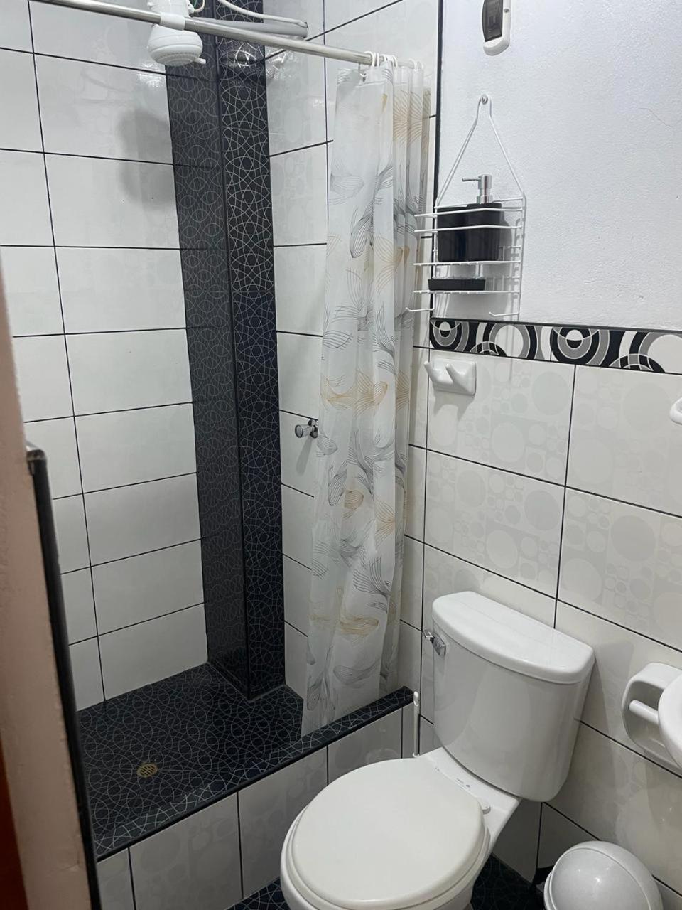 Double Room with Private Bathroom photo 2