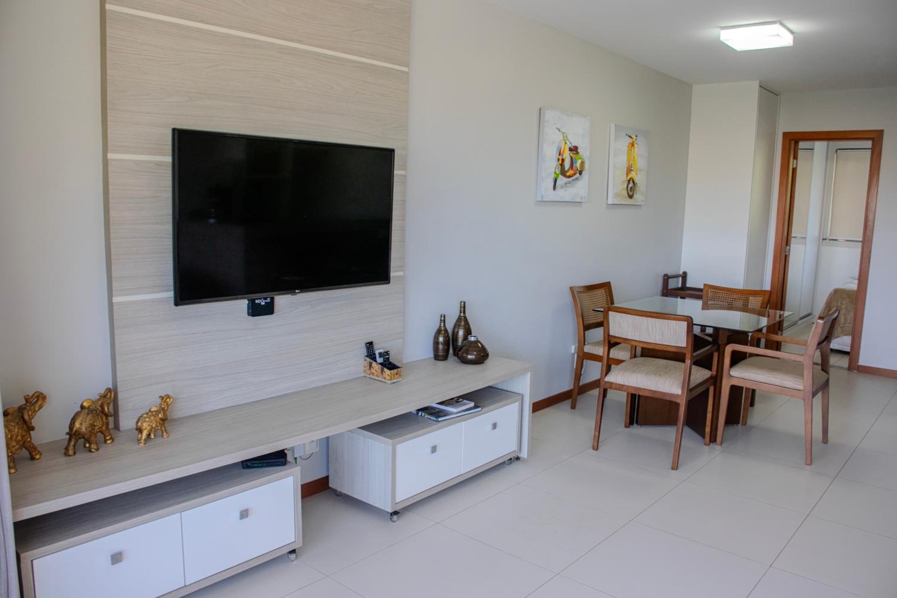 Apartment with Pool View  photo 2