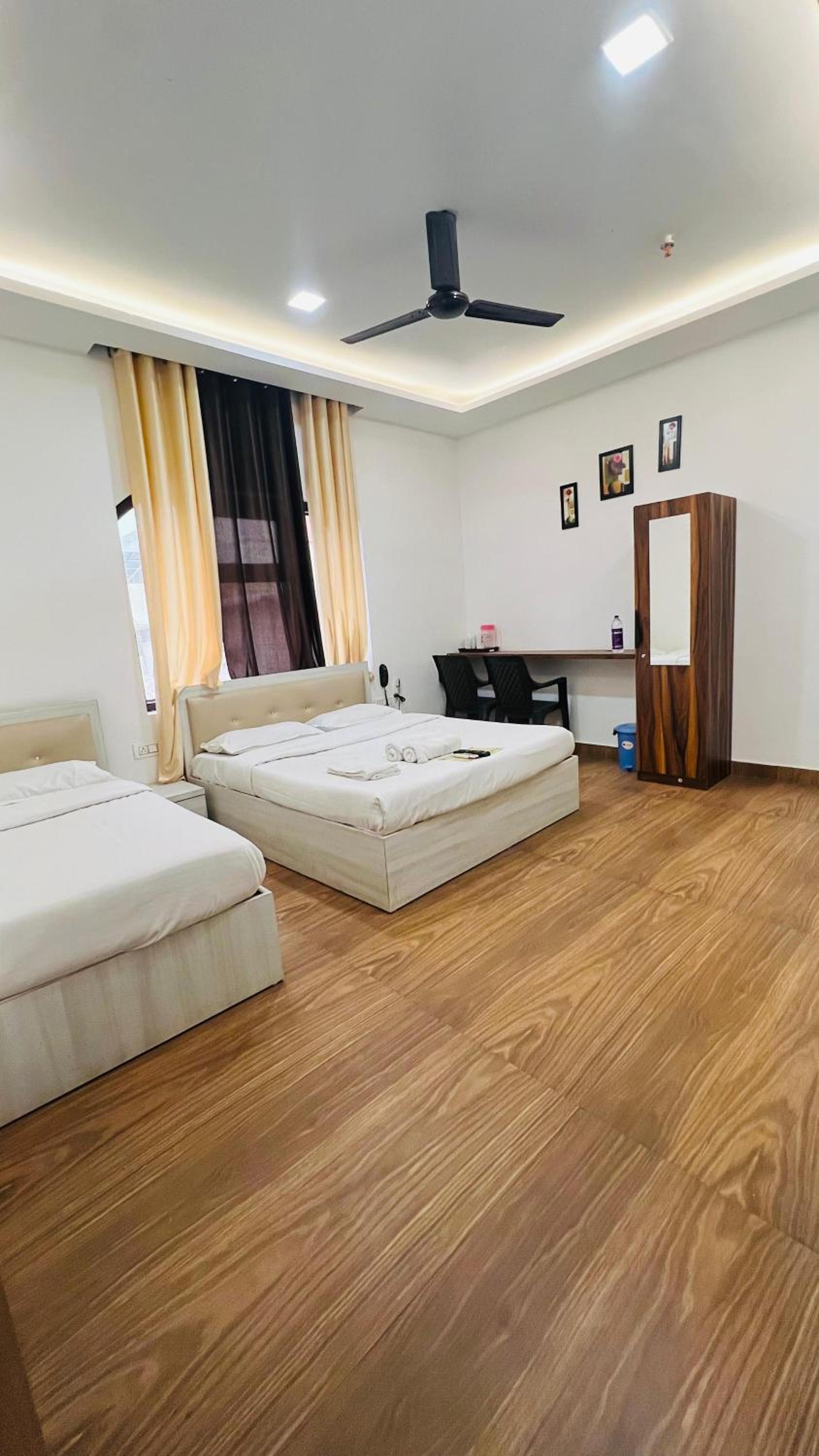 Deluxe Triple Room