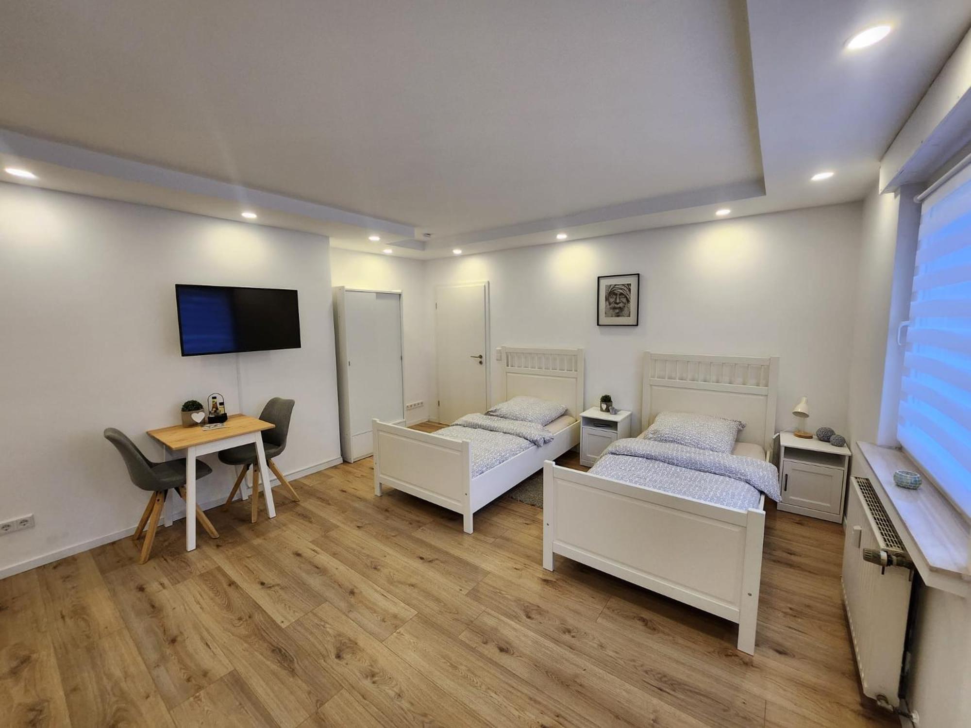 One-Bedroom Apartment photo 1