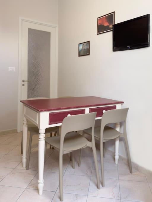 Two-Bedroom Apartment - Photo 31