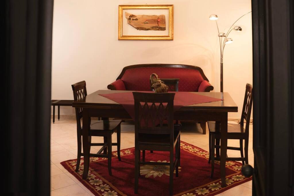 Two-Bedroom Apartment - Photo 8