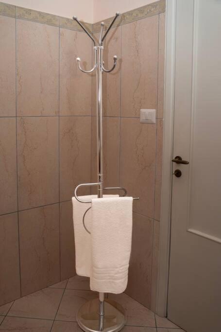 Two-Bedroom Apartment - Photo 12