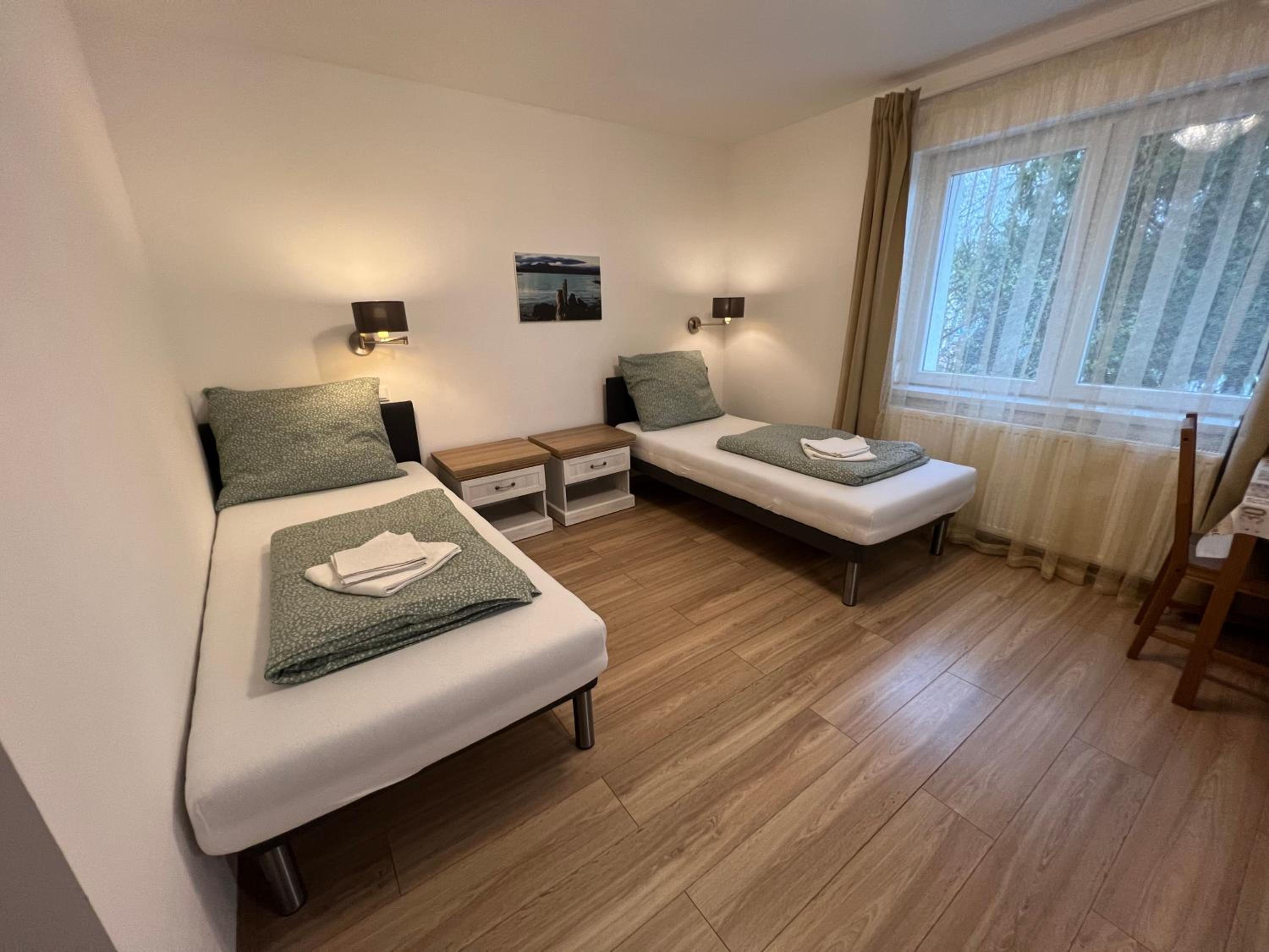 Large Double or Twin Room photo 2