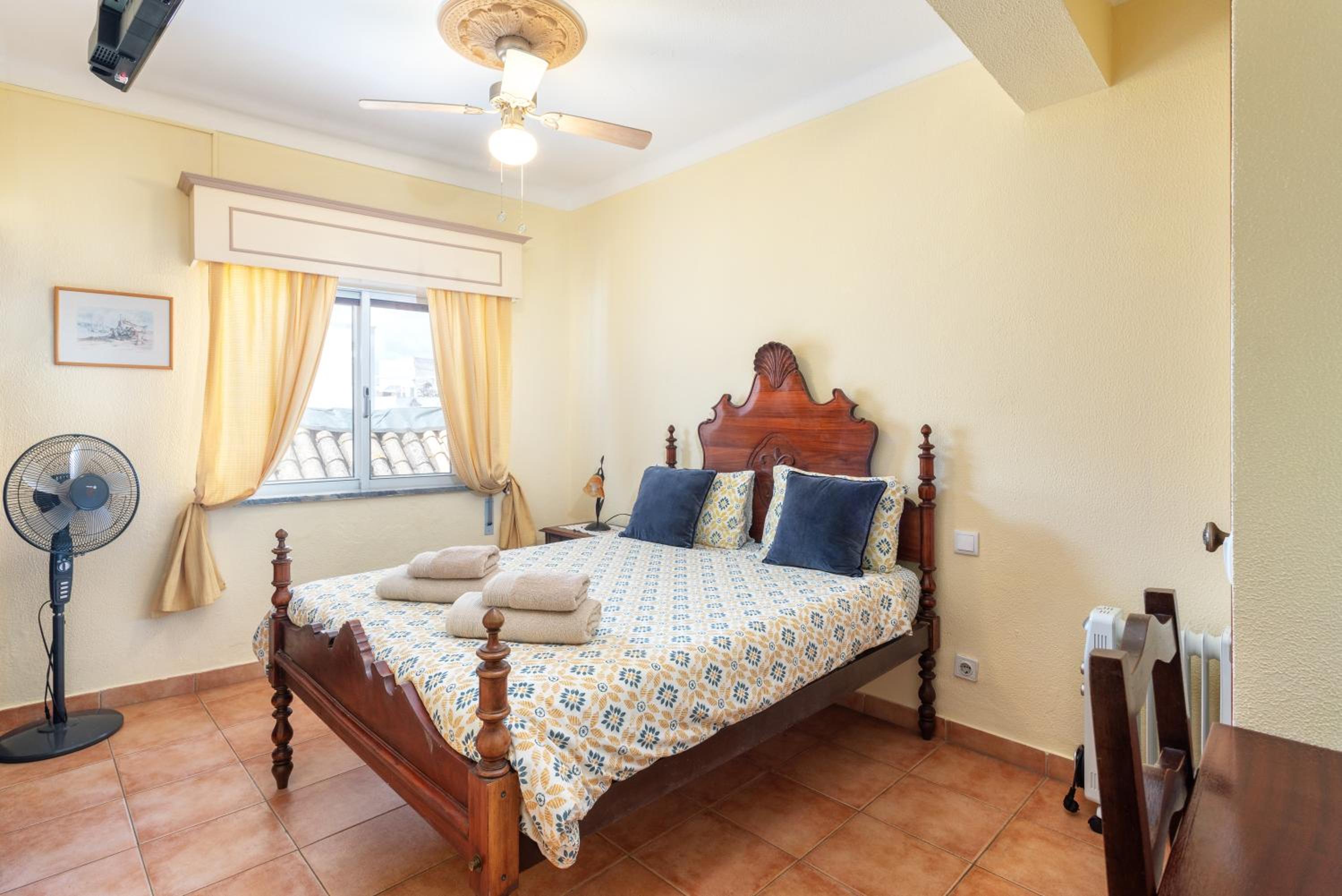 Double Room with Private Bathroom - Photo 1