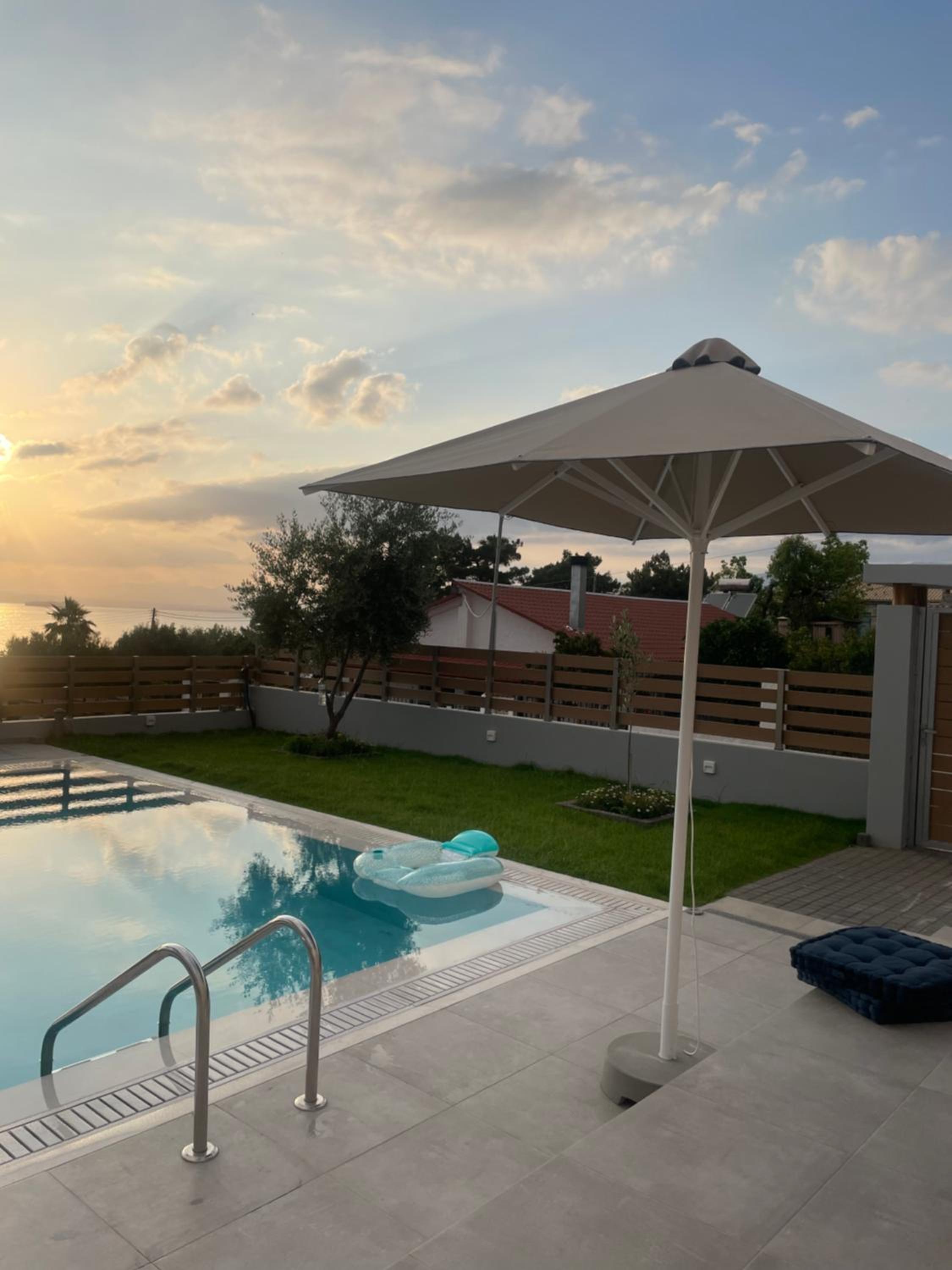 Deluxe Villa photo 2