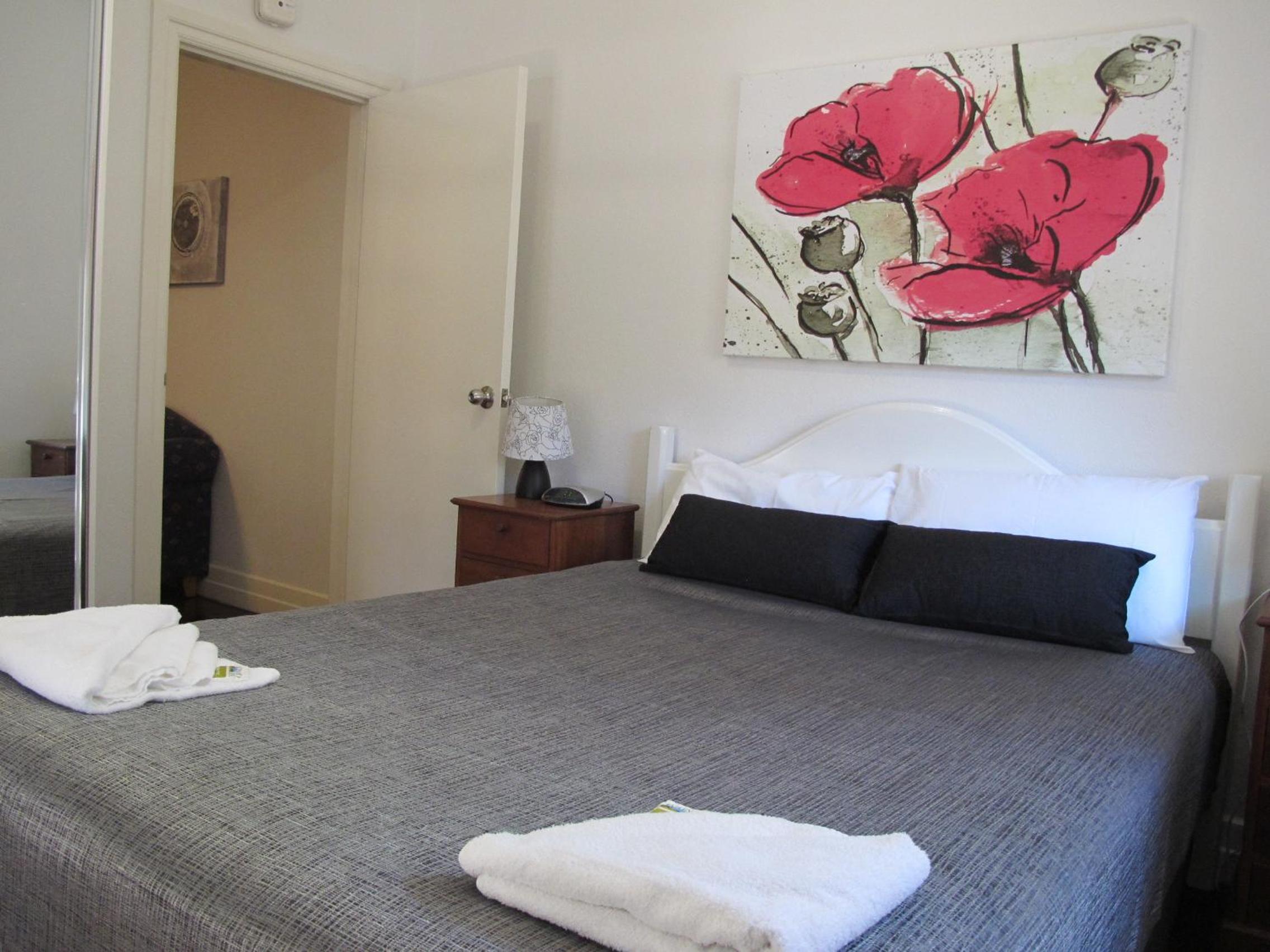 Comfy Two-Bedroom Apartment