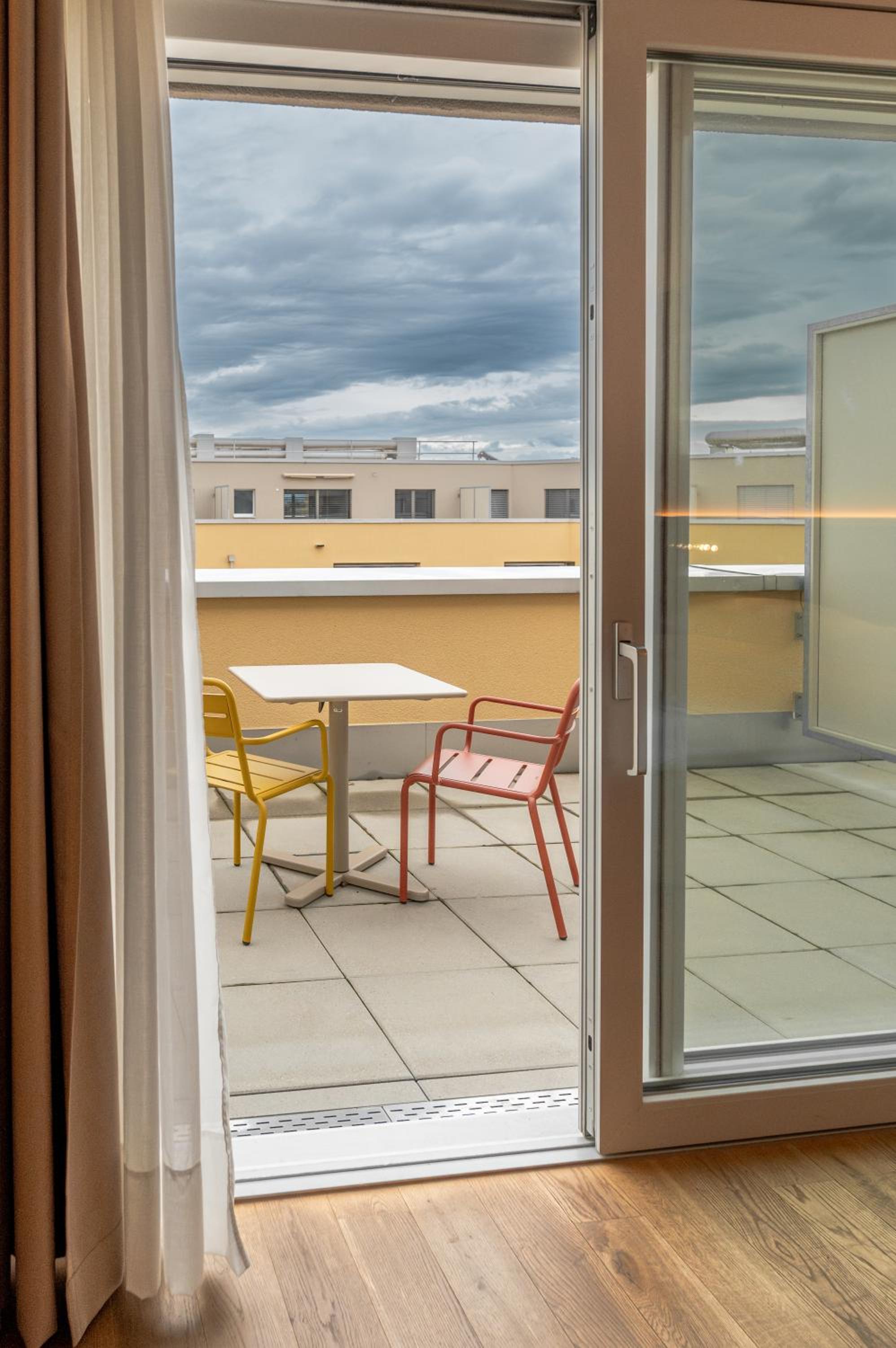 Top Floor Family Apartment with Terrace	 photo 3