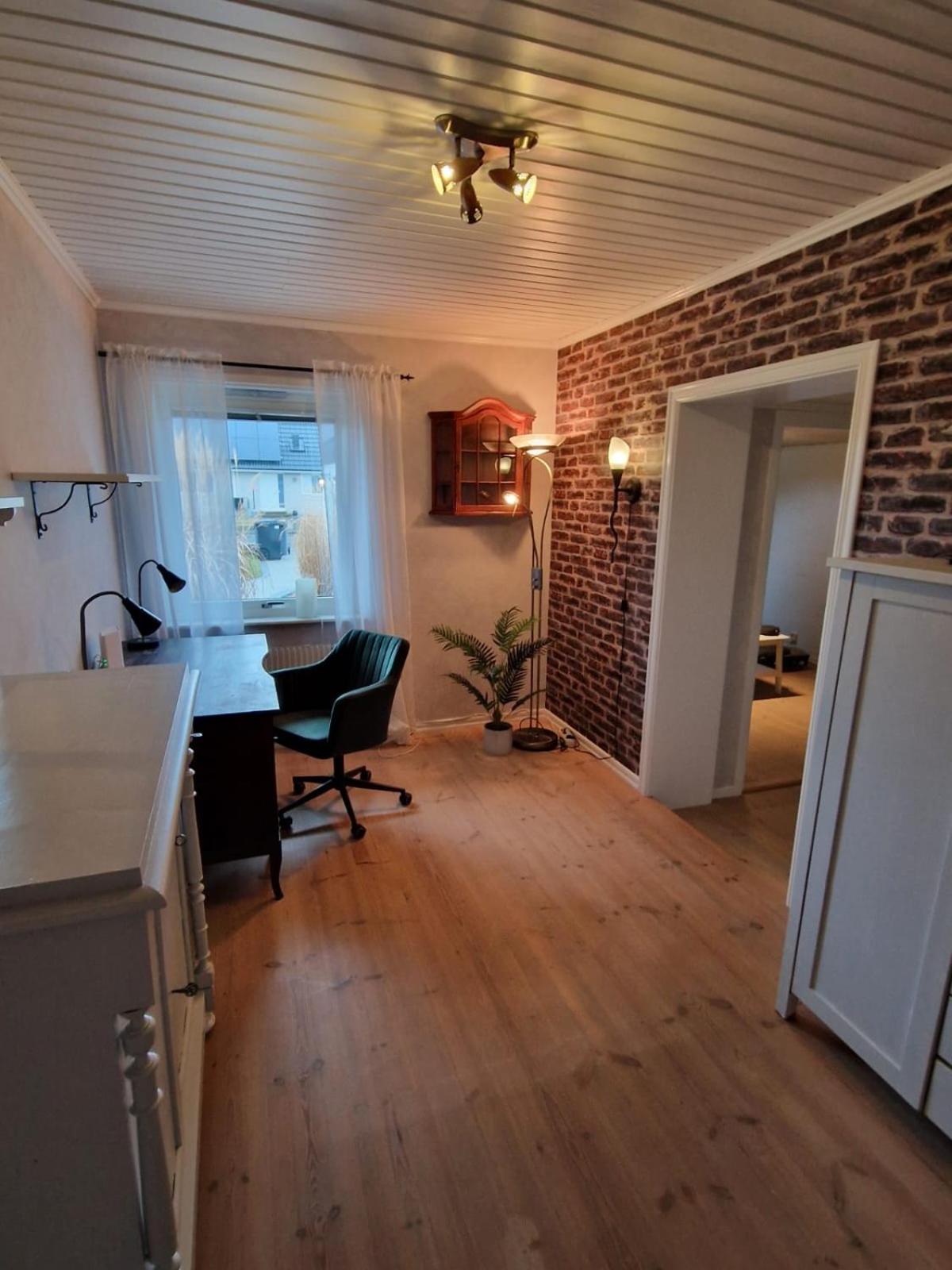 Three-Bedroom House photo 1