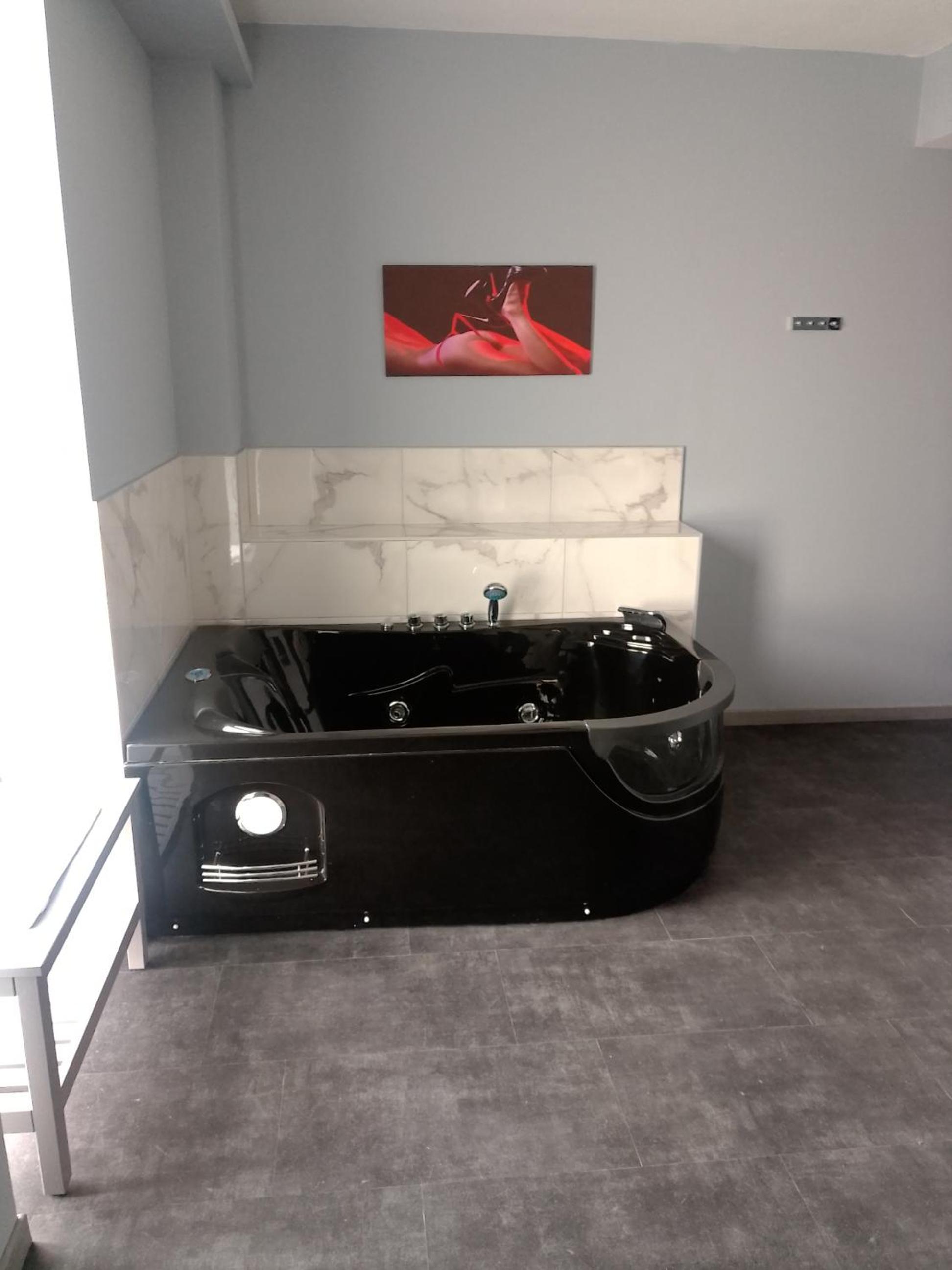 Deluxe Junior Suite - Photo 5