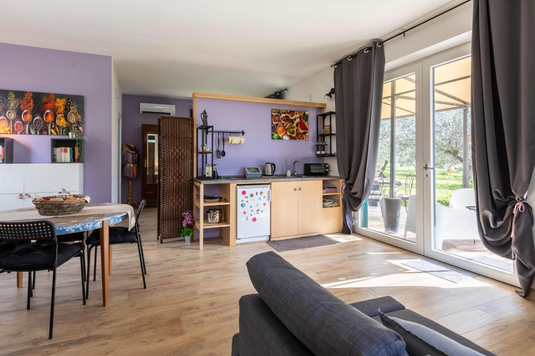 One-Bedroom Chalet - Photo 2