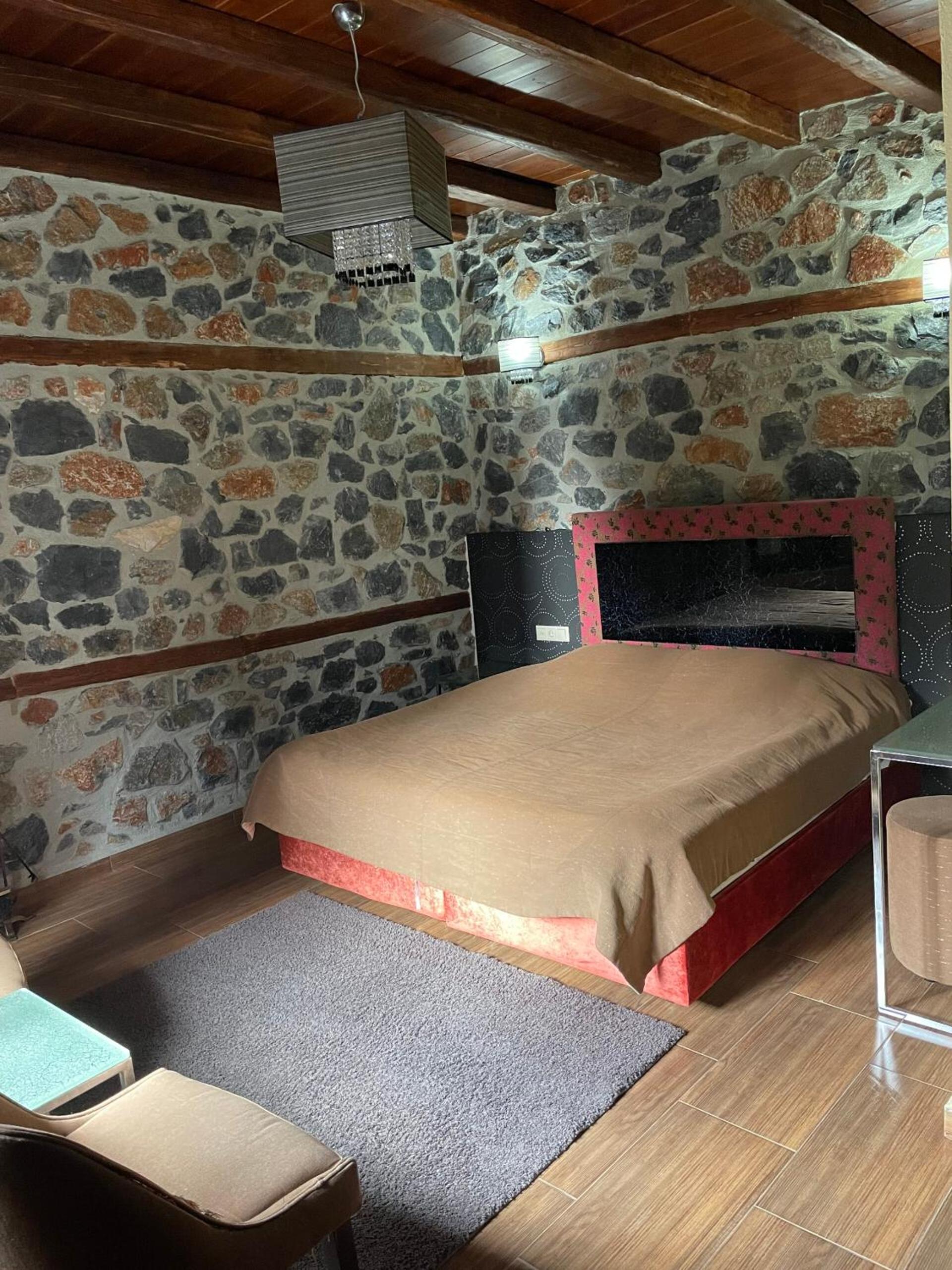 Deluxe Double Room photo 3