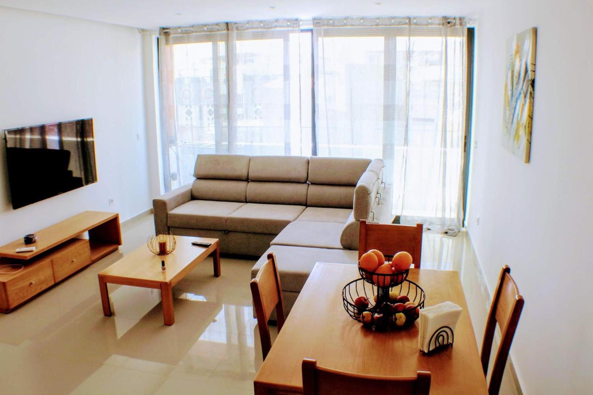 One-Bedroom Apartment photo 1