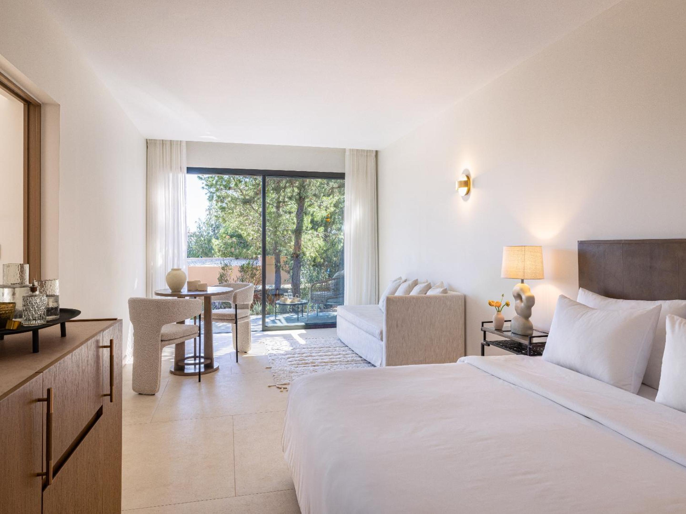 Junior Suite - Photo 1