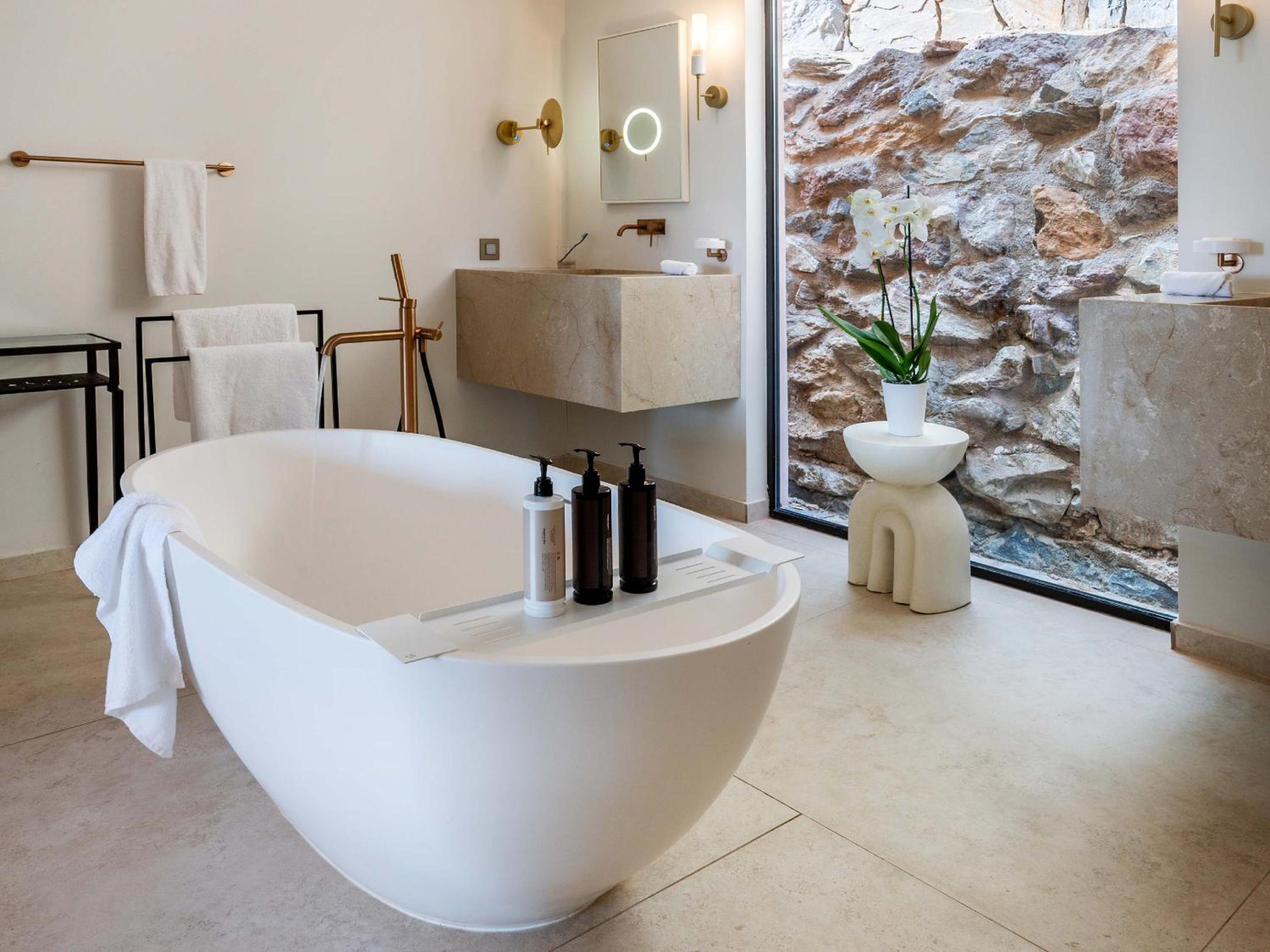 1-Bedroom Pool Villa - Photo 12
