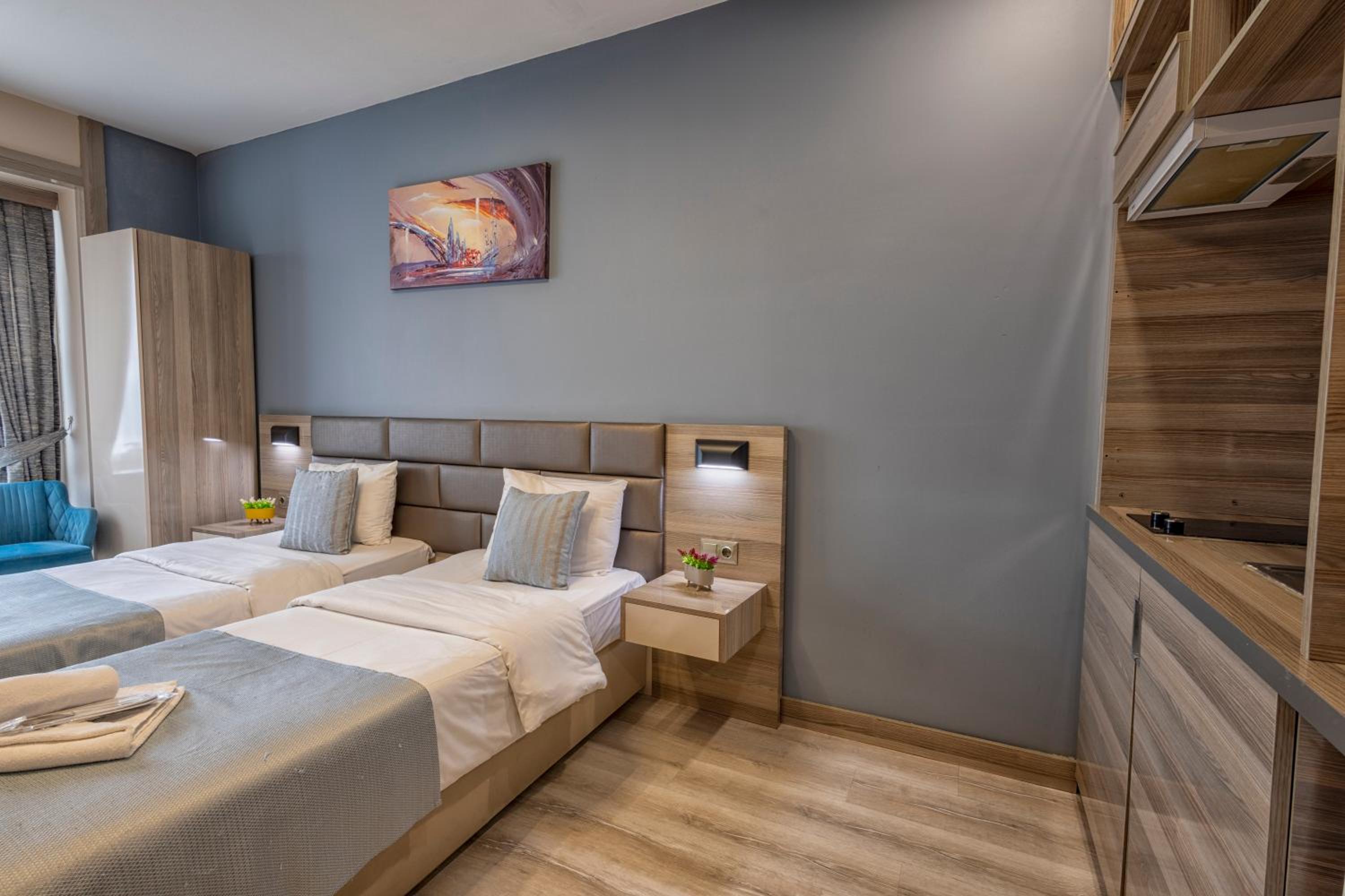 Deluxe Twin Room - Photo 7