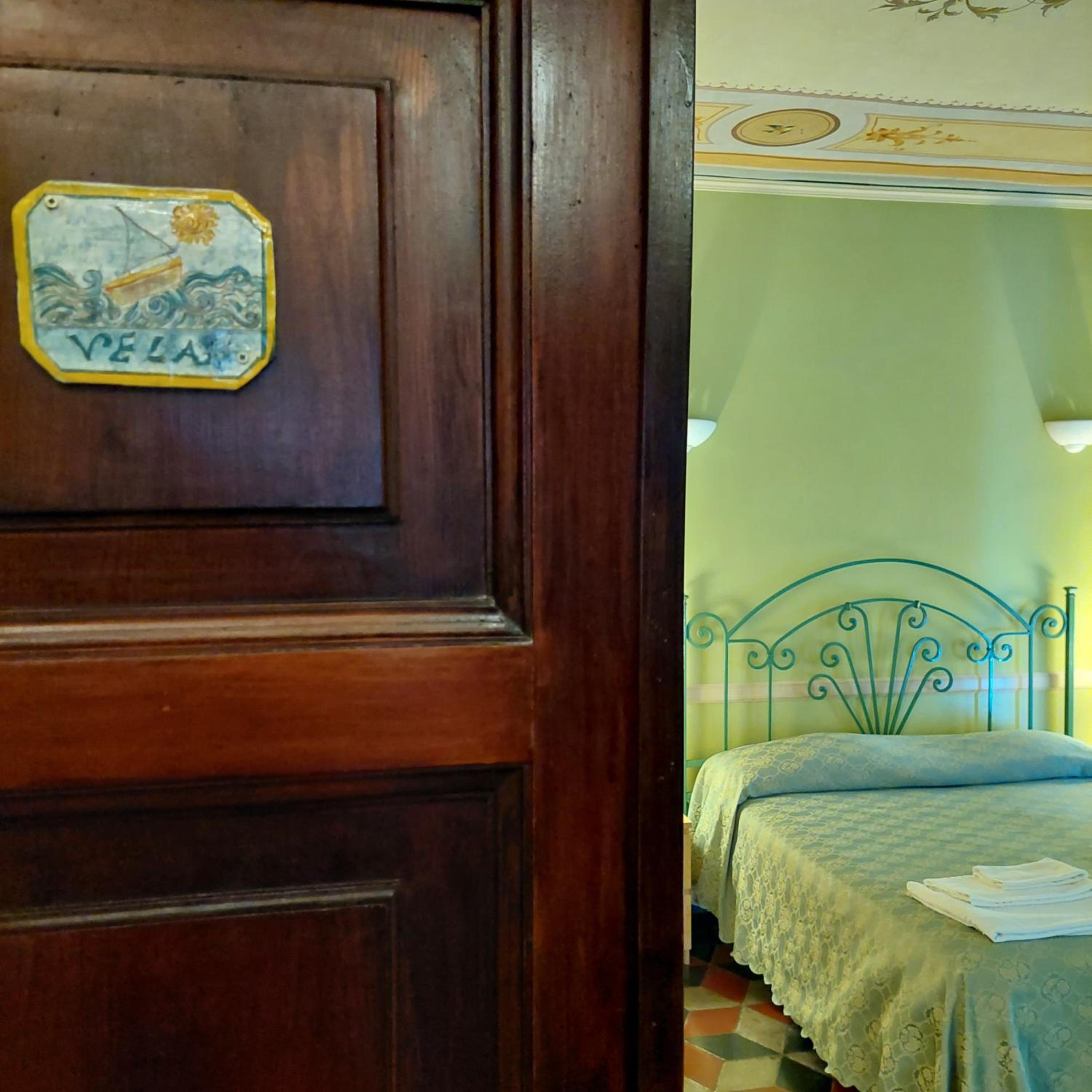 Superior Double or Twin Room photo 1