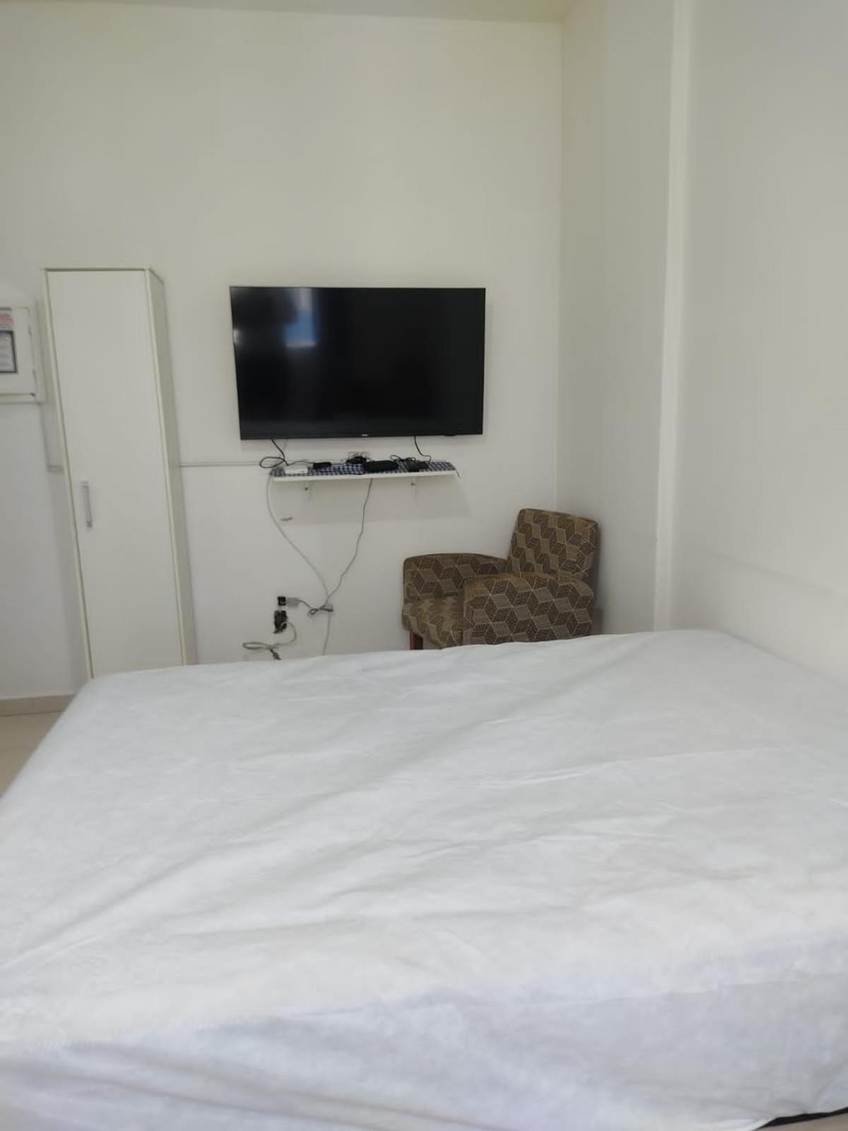 Studio Apartment photo 1