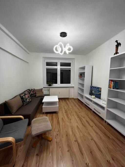 One-Bedroom Apartment photo 3