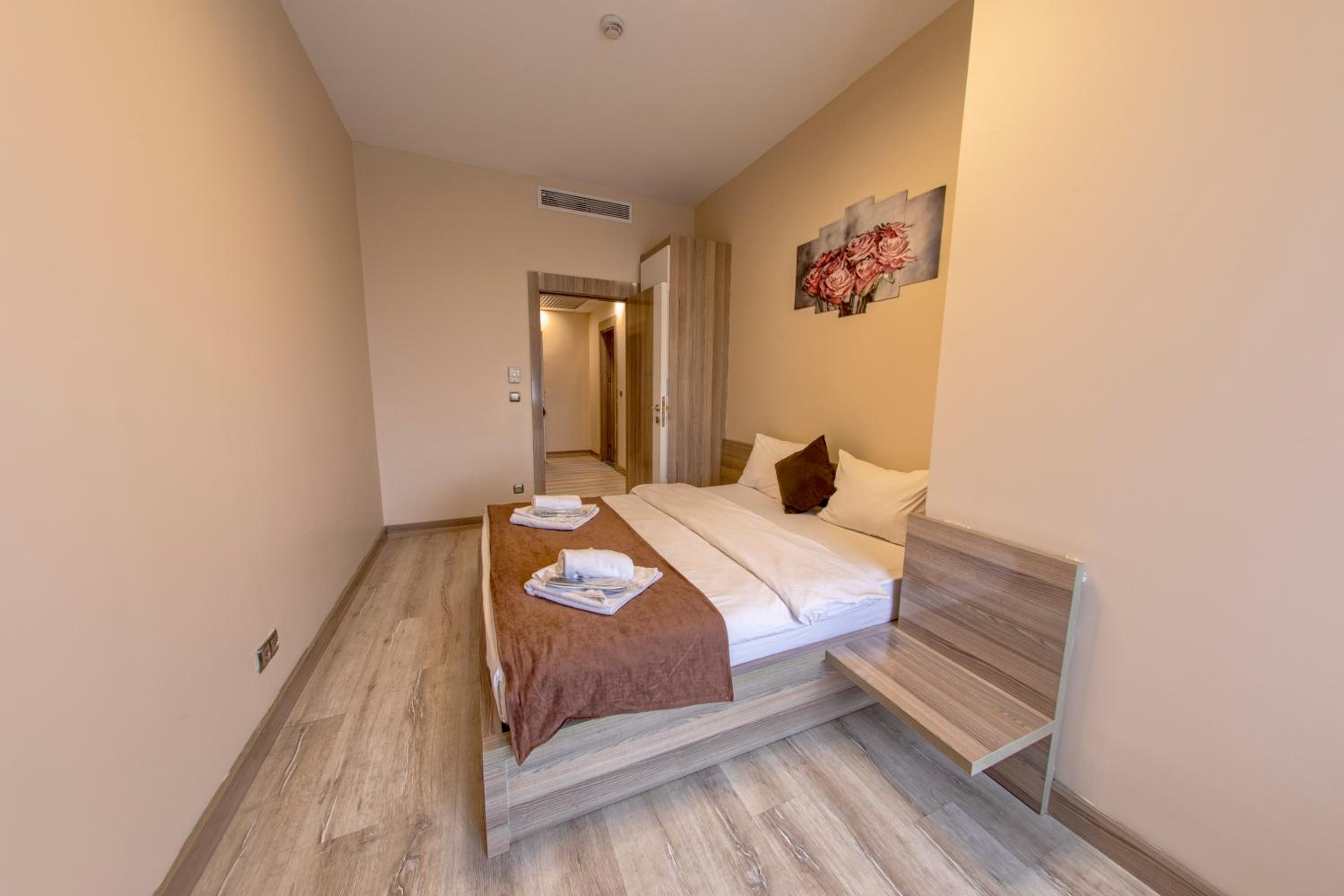 Family Suite - Photo 15