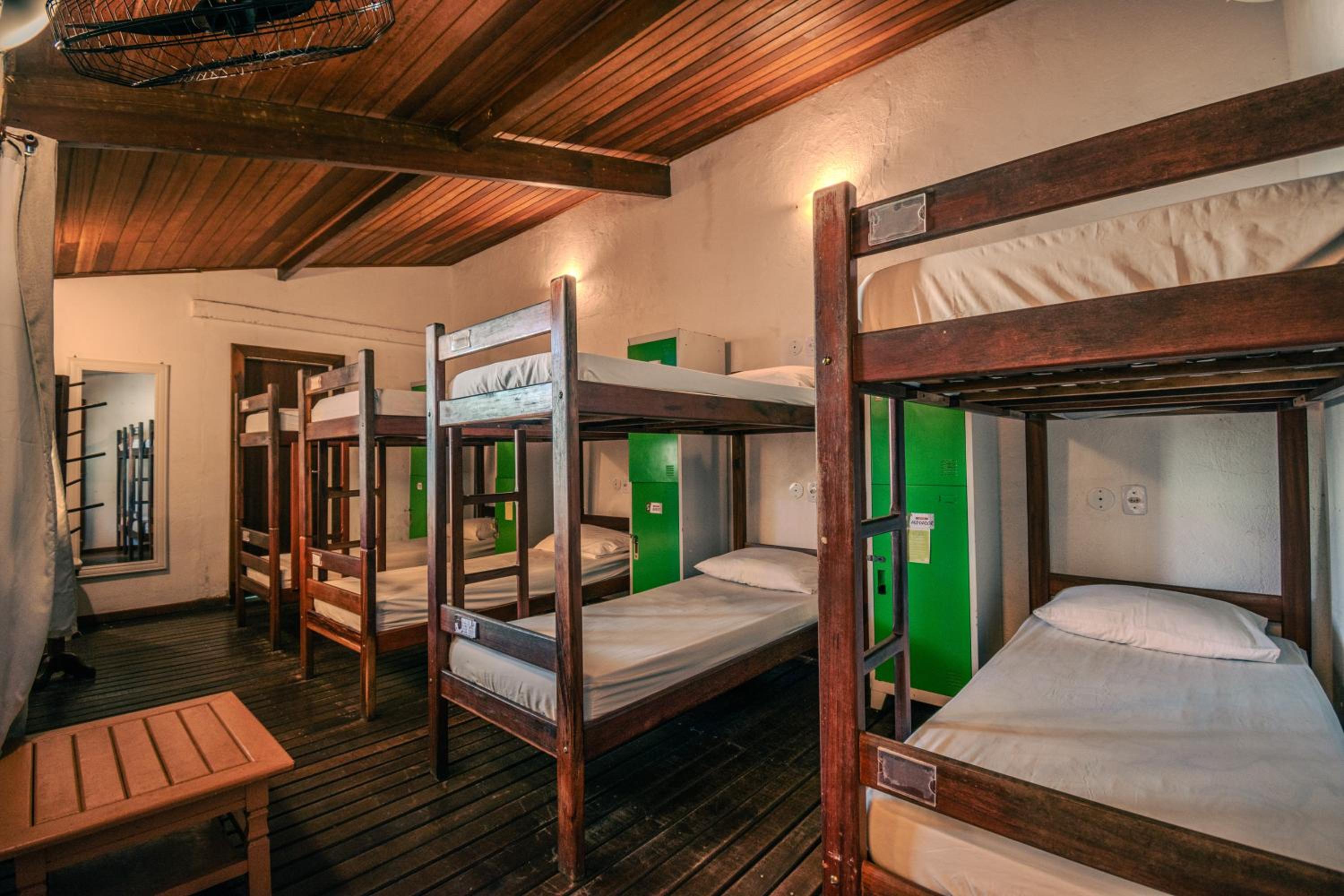 Bed in 8-Bed Female Dormitory Room photo 1