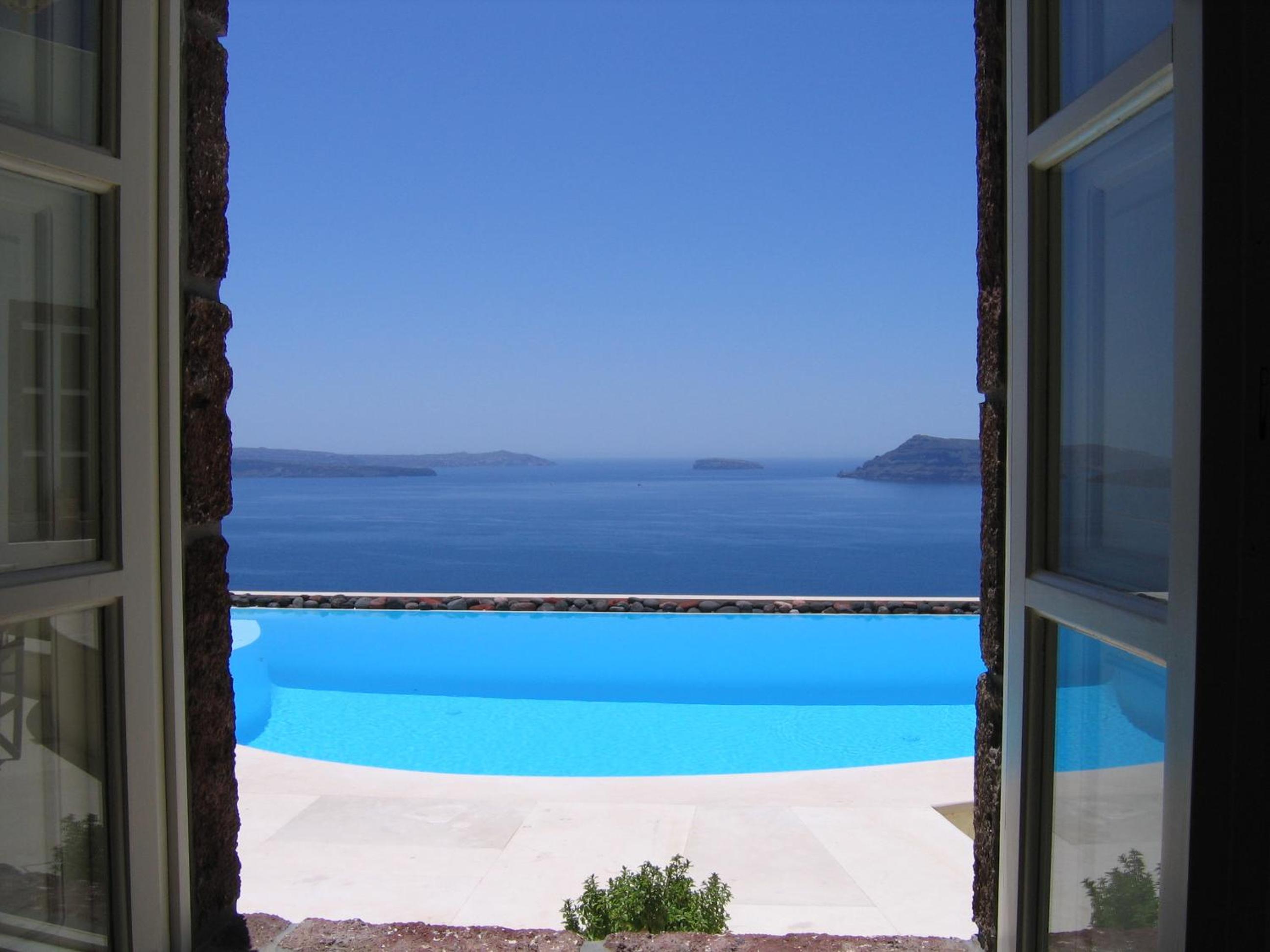 Villa with Private Pool - Photo 9