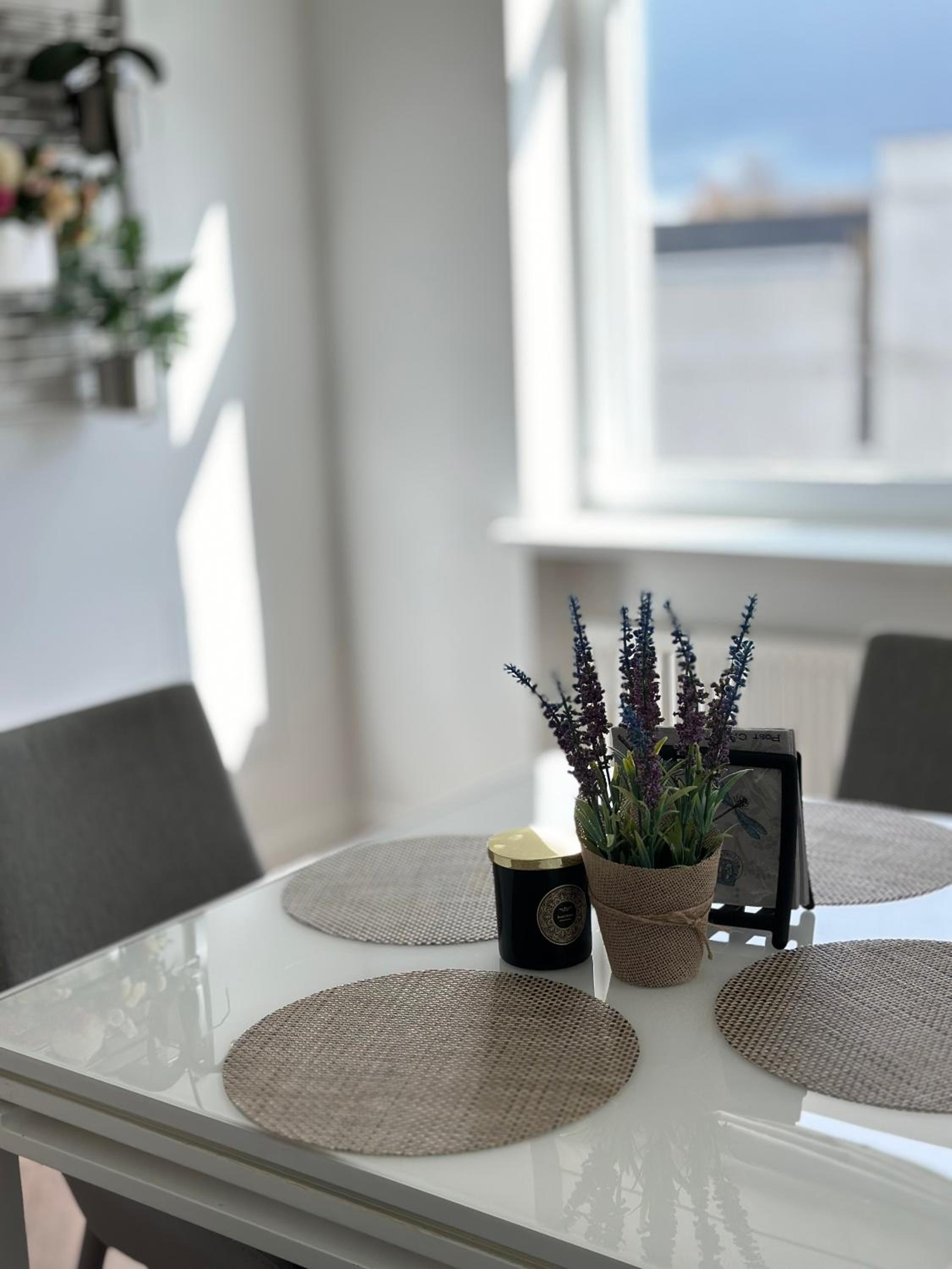 One-Bedroom Apartment - Photo 19