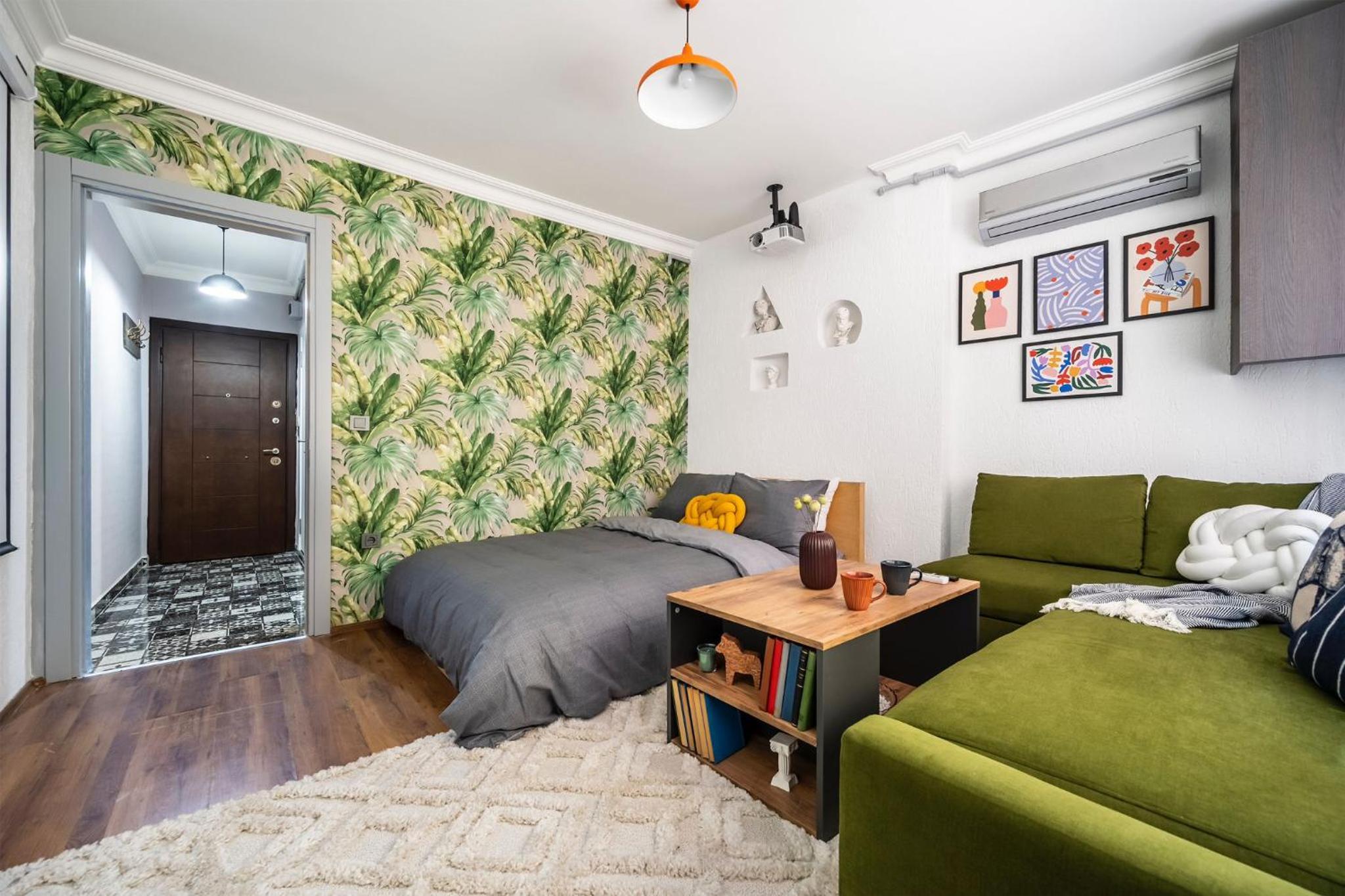 Deluxe King Room photo 1