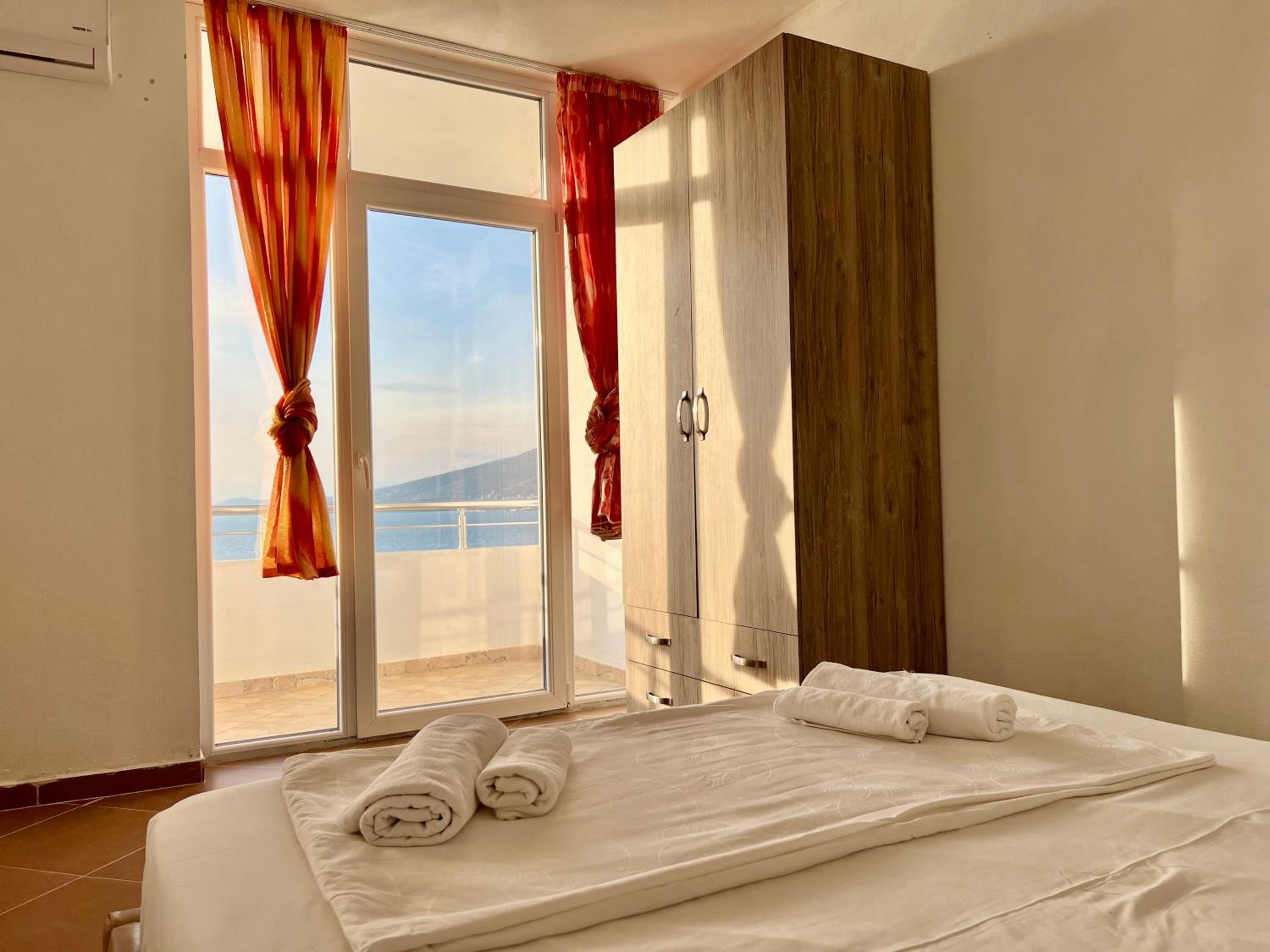 Apartment with Sea View photo 1