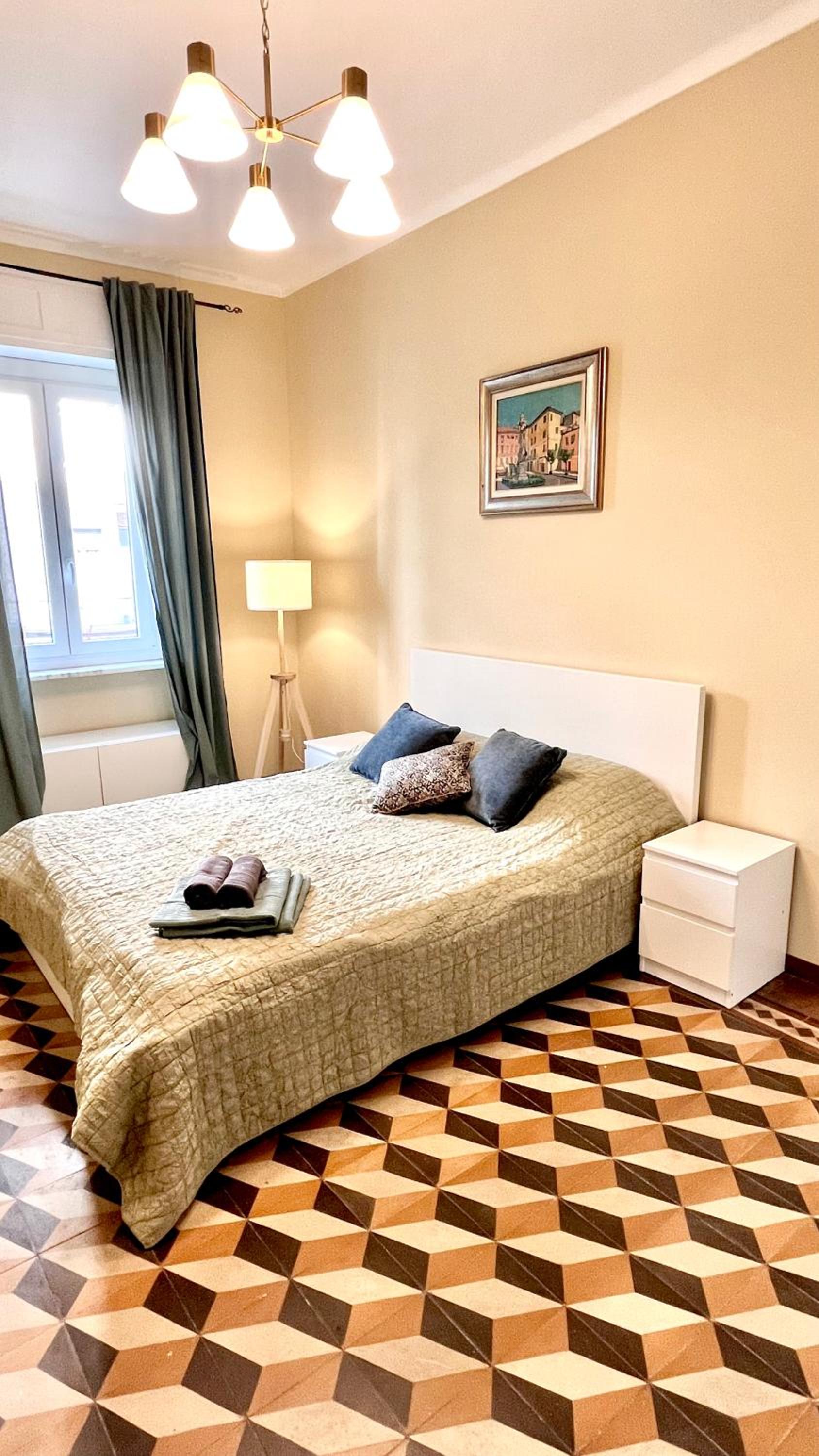One-Bedroom Apartment