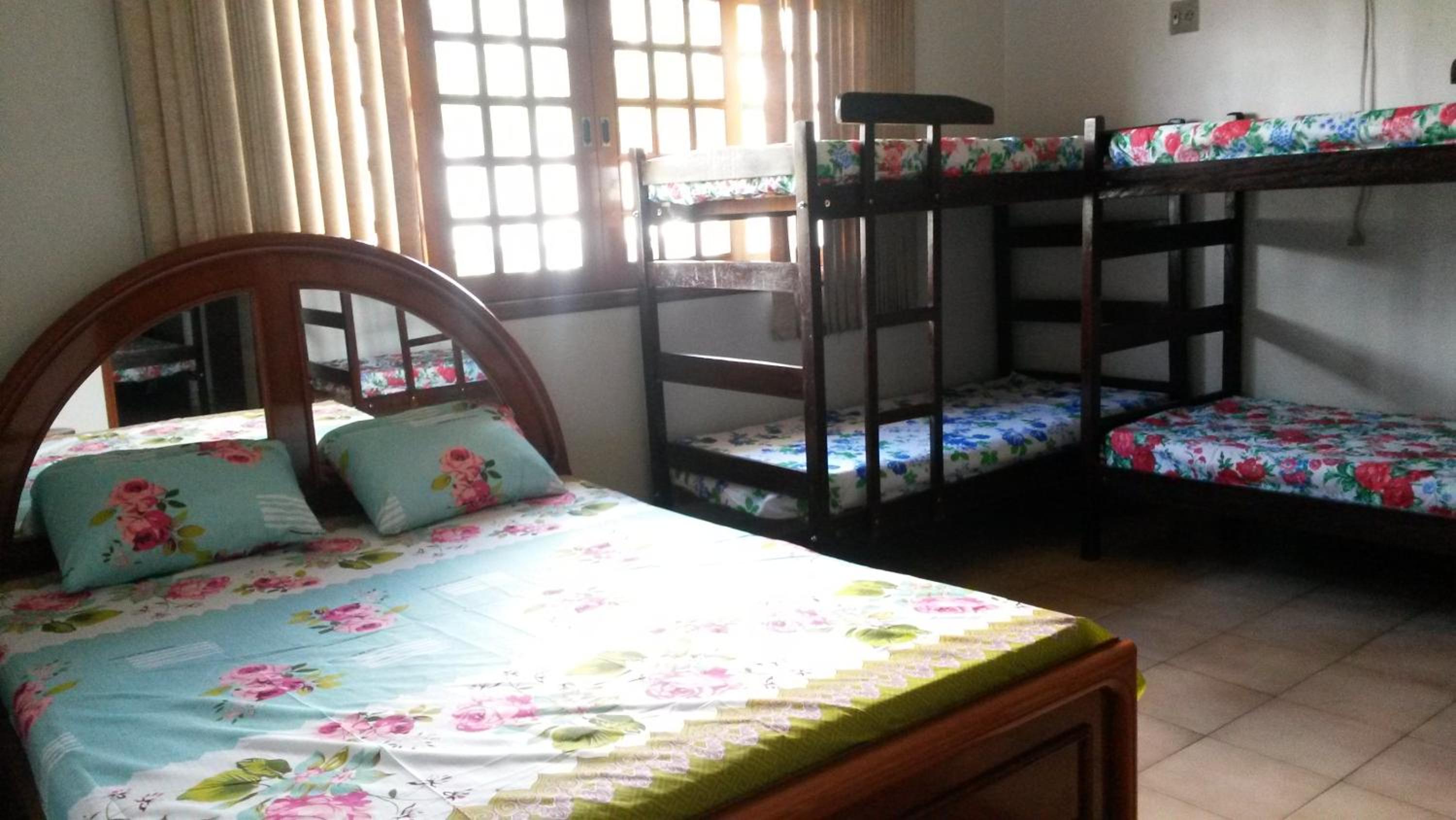Standard Room with Air Conditioning and Balcony photo 2