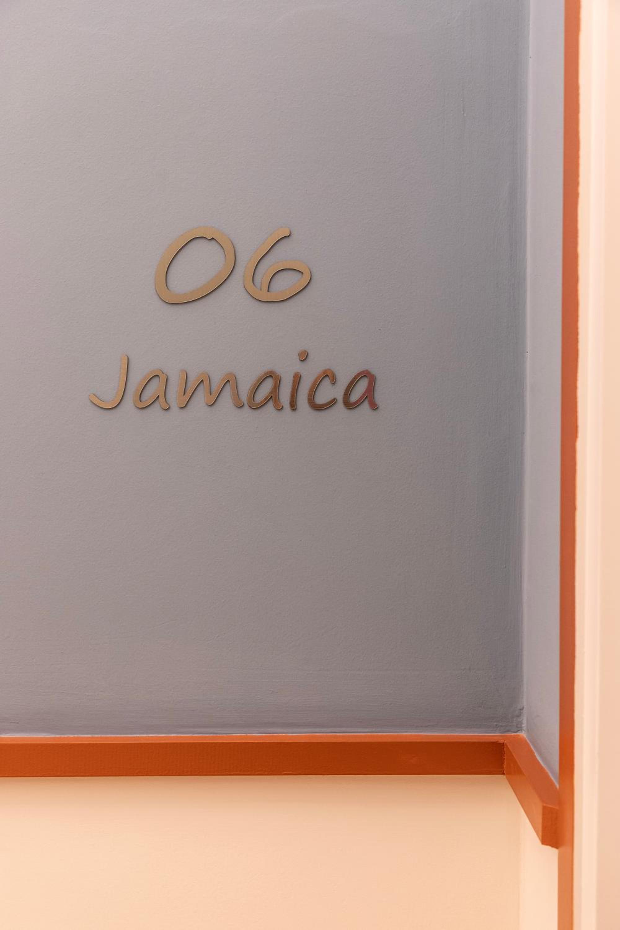 Executive Suite (Jamaica) photo 2