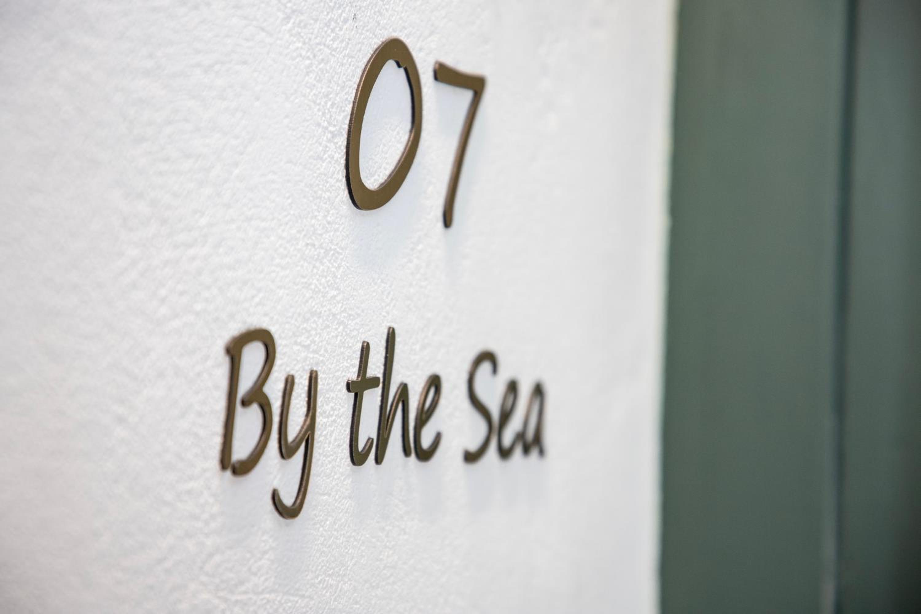 Deluxe Suite (By the Sea) photo 3