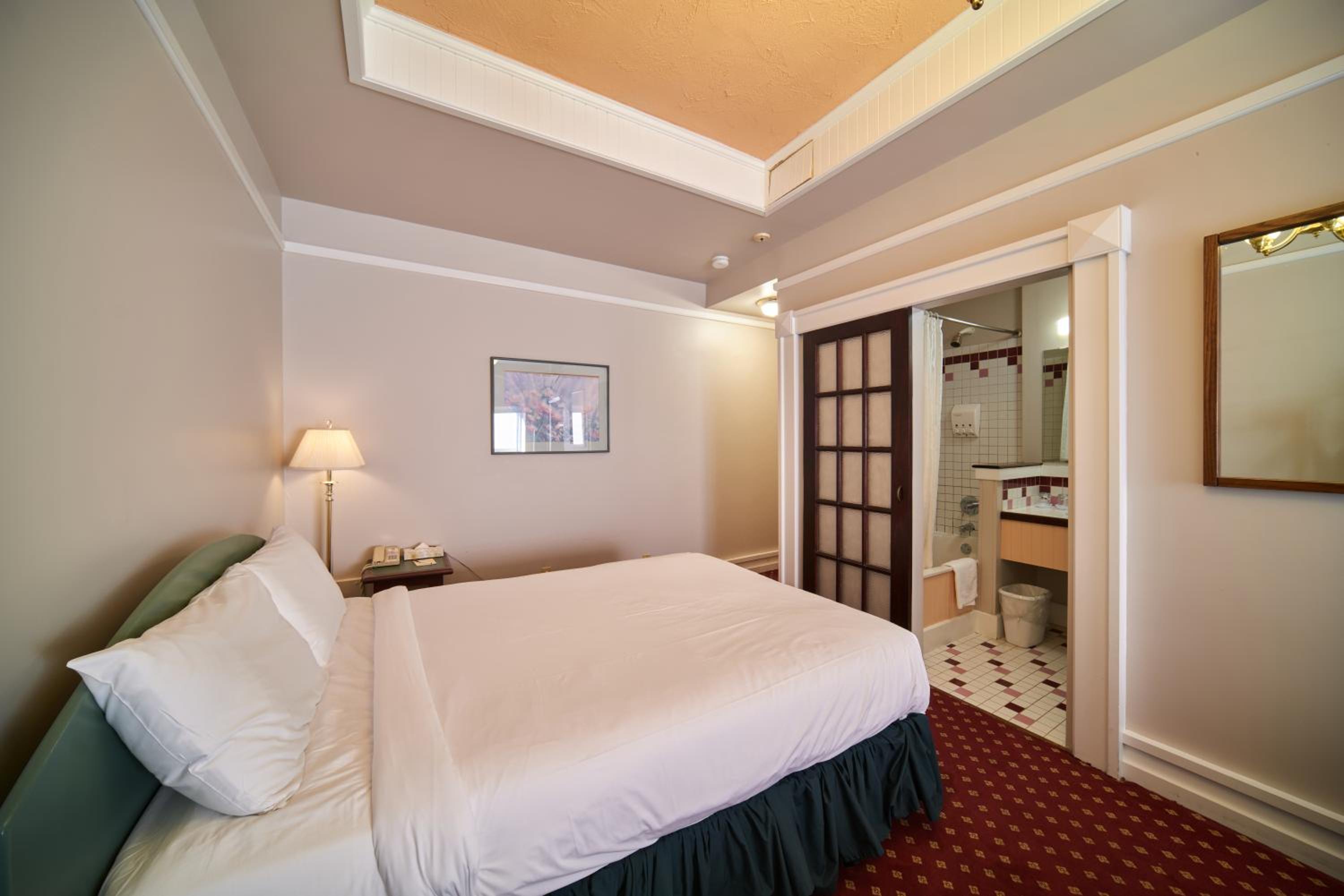 Deluxe Double Room photo 2