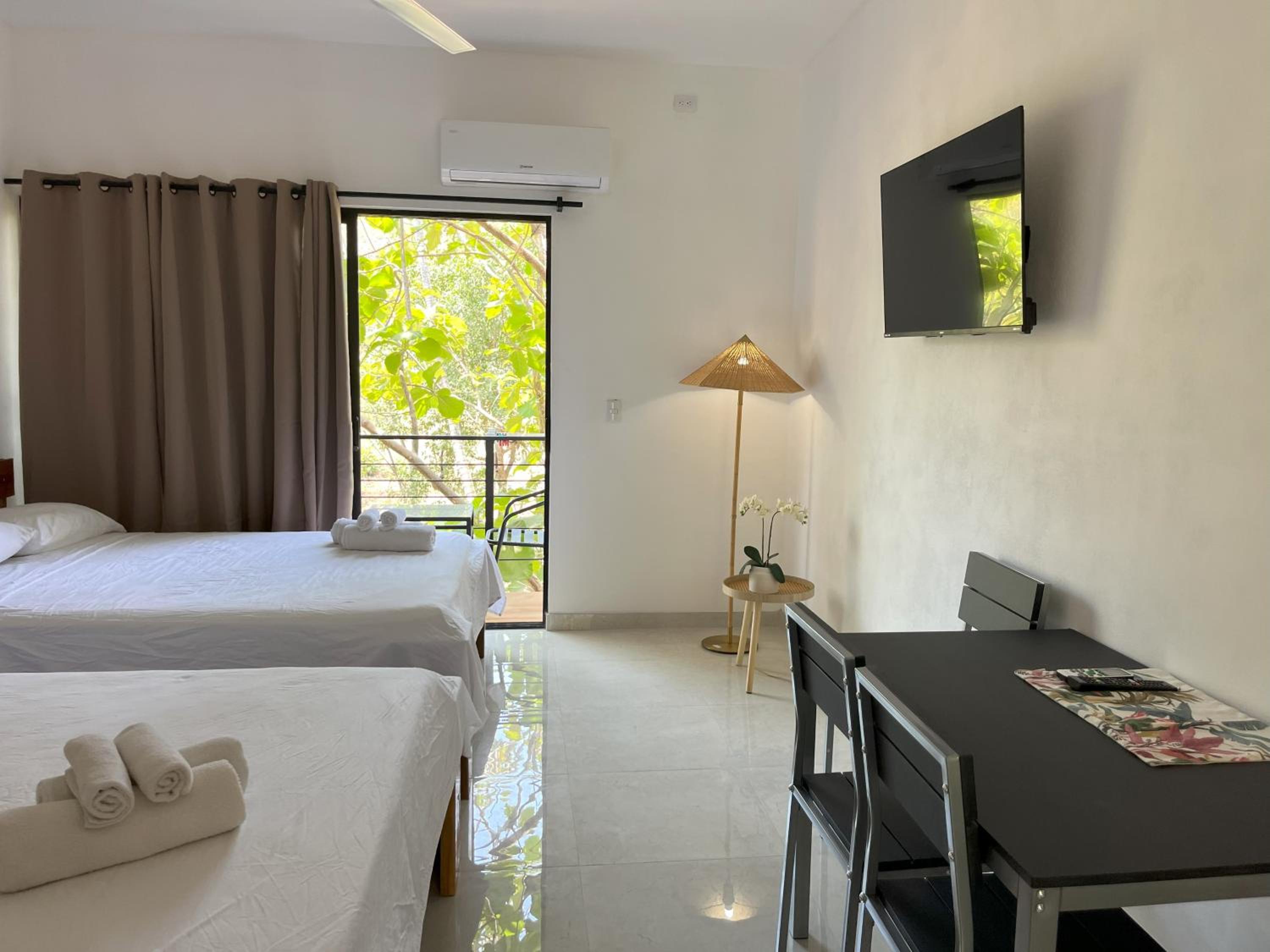 Family Room with Balcony photo 1