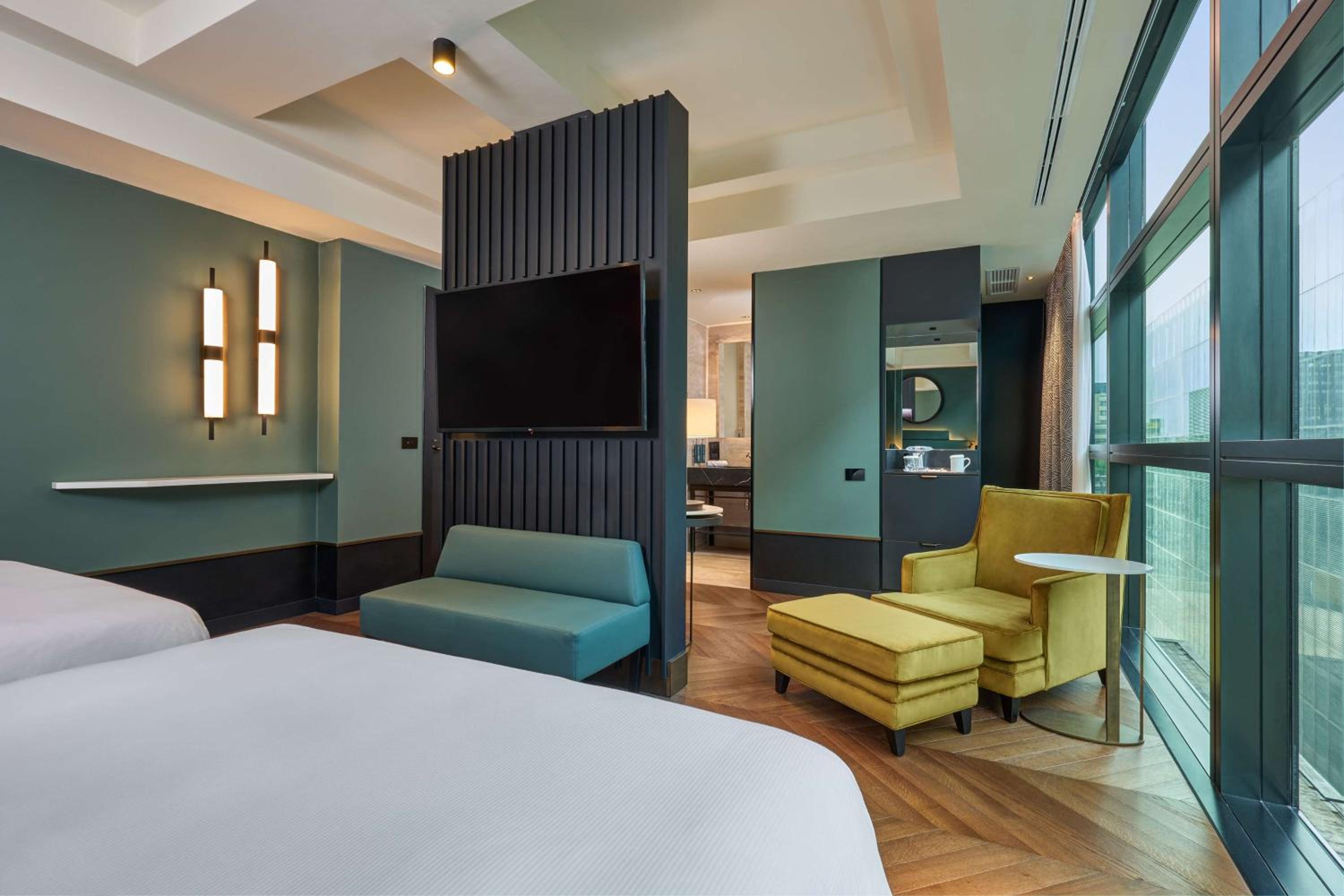 Deluxe Double Room with Two Double Beds